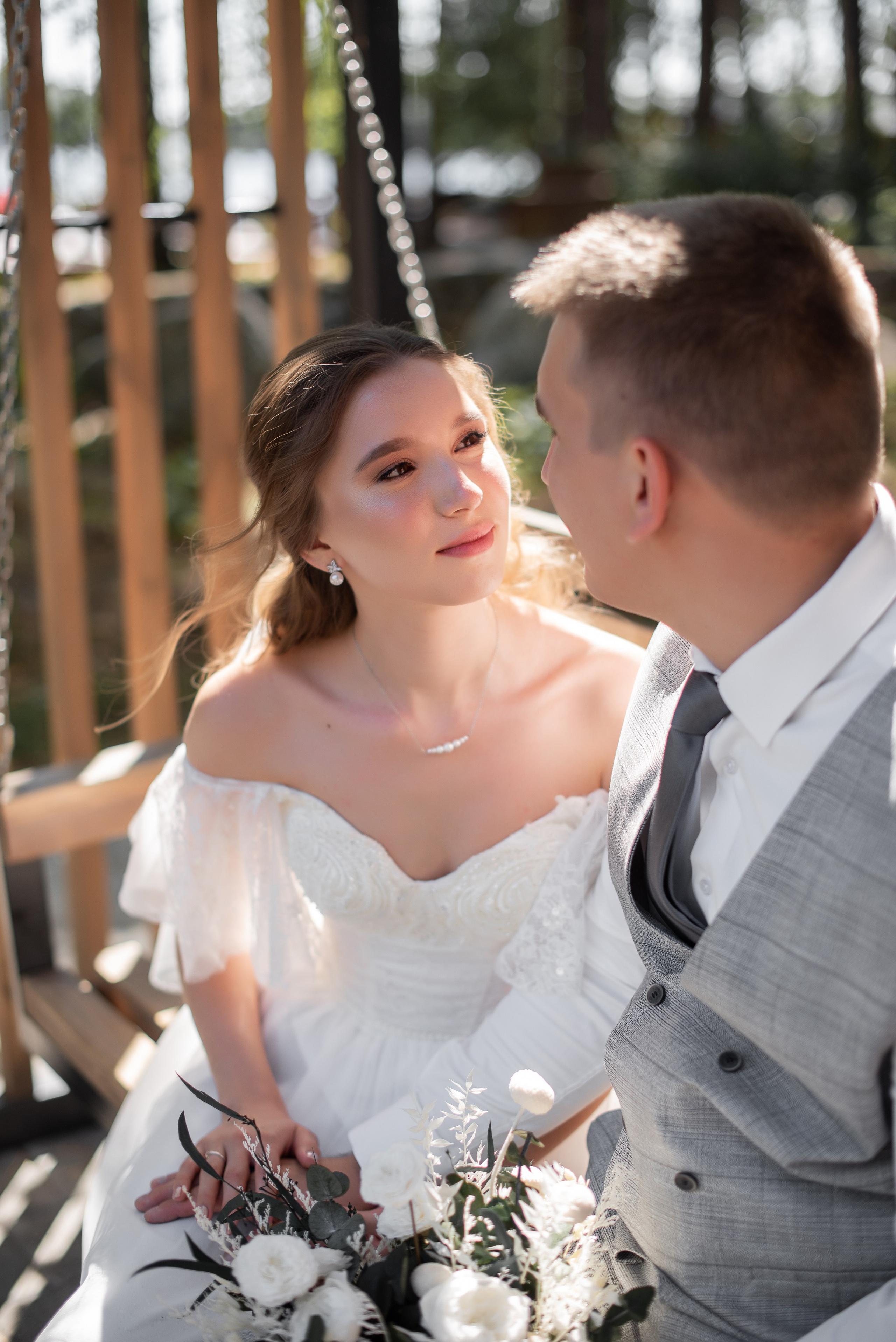 Свадебный альбом 12.08.23 – лучшие кадры с торжества. Свадебный фотограф в Миассе Татьяна Ружникова