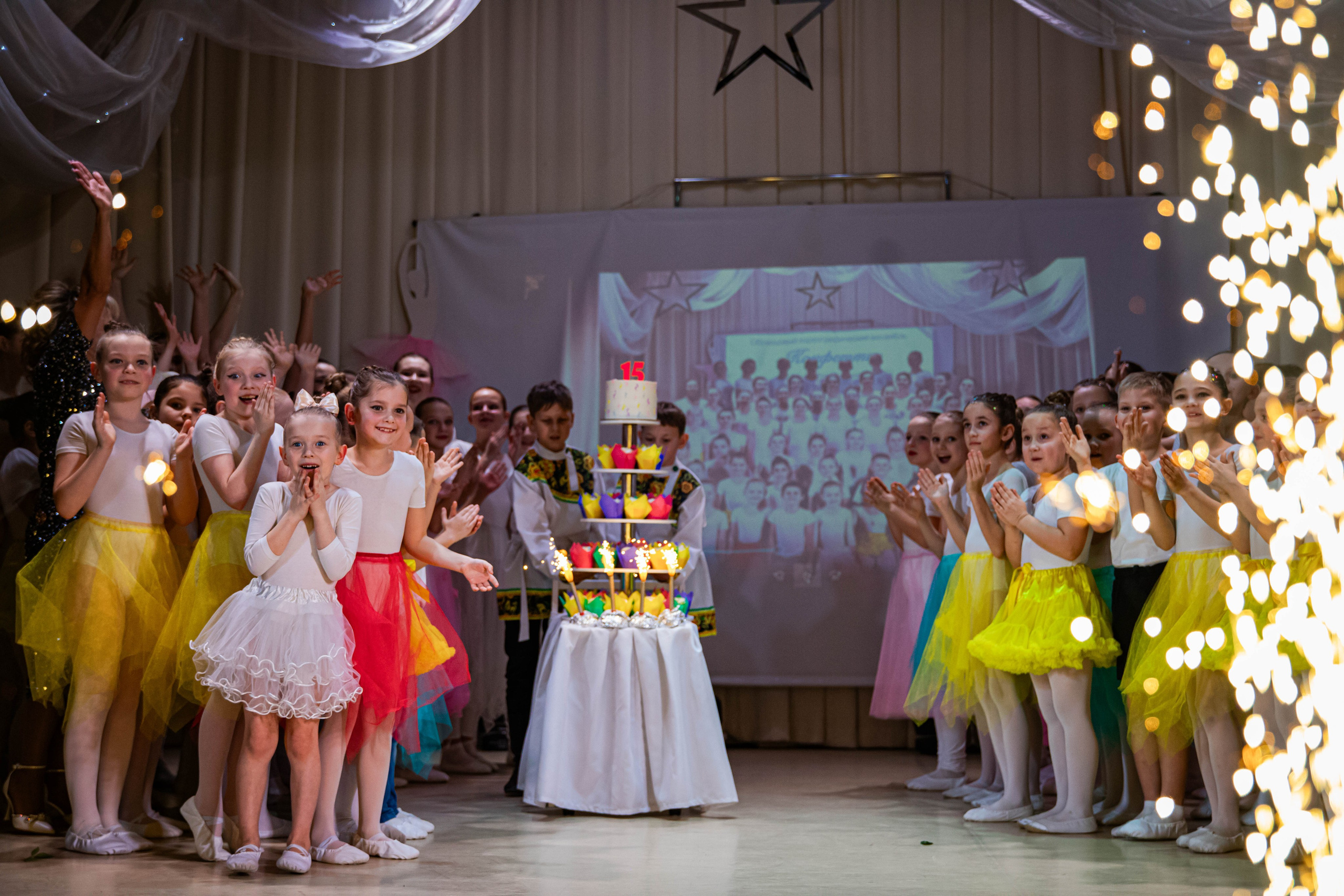 «Конфетти» Юбилейный концерт «Твори Добро». Фотограф Дарья Маташкова