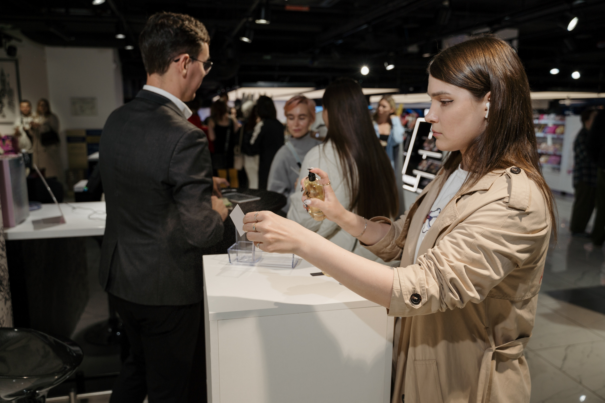 Akro by Olivier Cresp 16.09.2023 презентация бренда в Летуаль. Свадебный и семейный фотограф в Санкт-Петербурге Дмитрий Панин