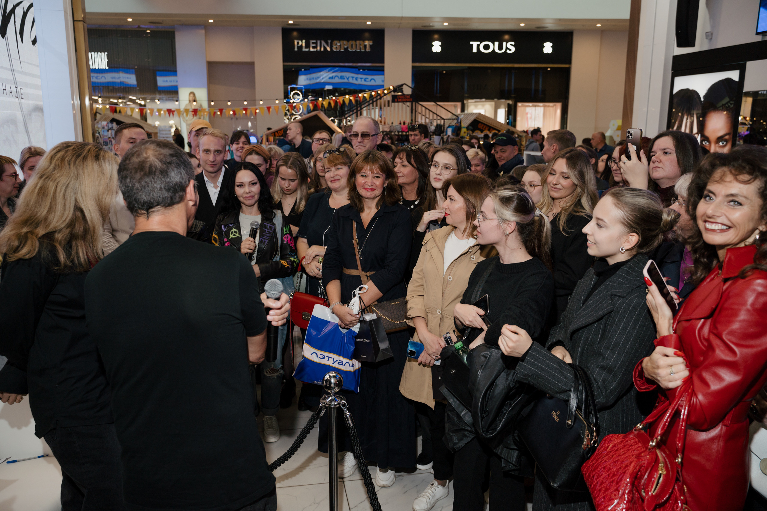 Akro by Olivier Cresp 16.09.2023 презентация бренда в Летуаль. Свадебный и семейный фотограф в Санкт-Петербурге Дмитрий Панин