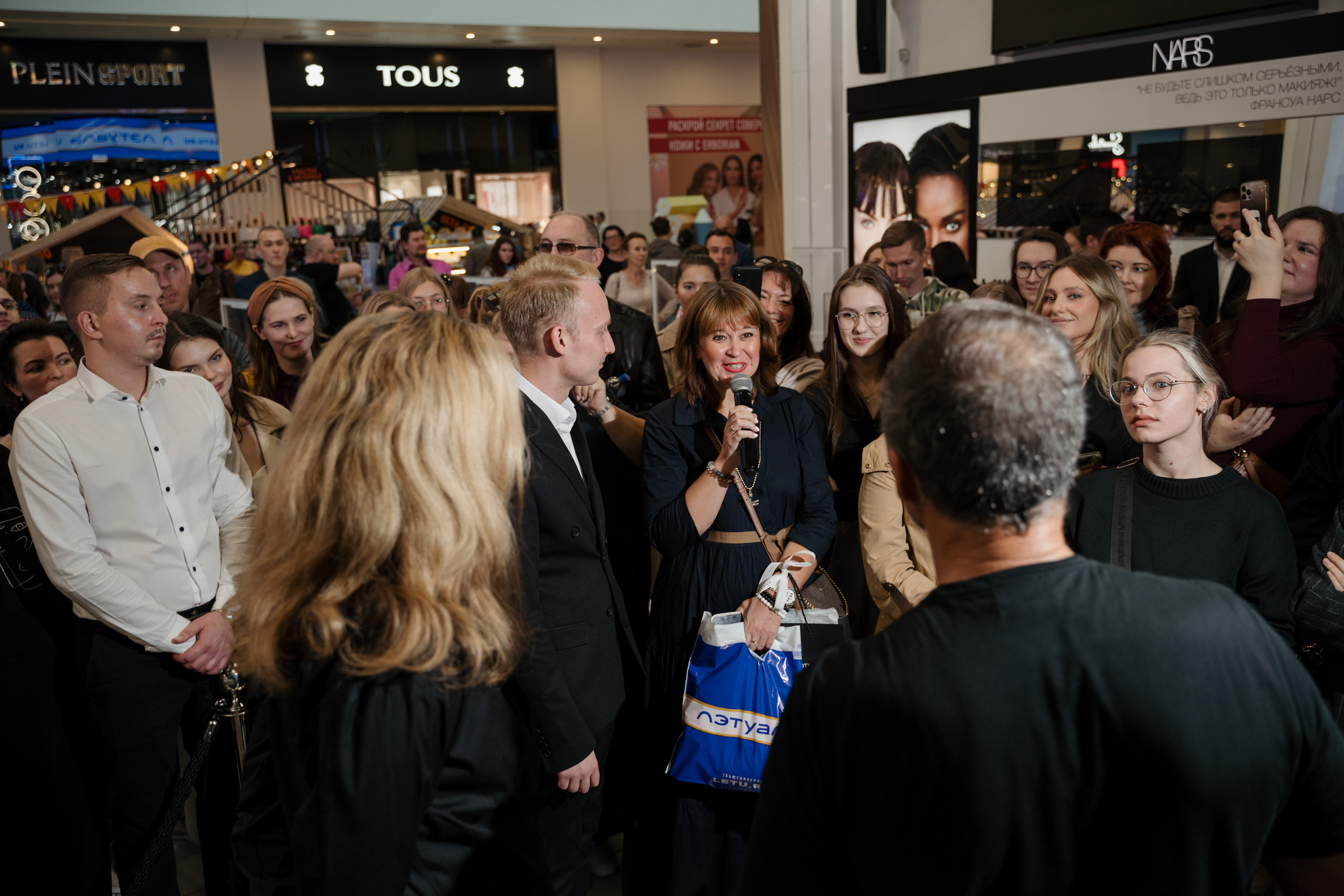 Akro by Olivier Cresp 16.09.2023 презентация бренда в Летуаль. Свадебный и семейный фотограф в Санкт-Петербурге Дмитрий Панин