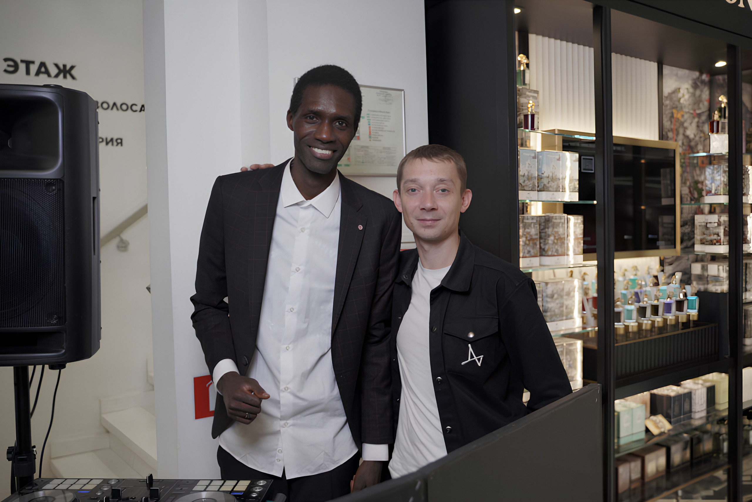 Akro by Olivier Cresp 16.09.2023 презентация бренда в Летуаль. Свадебный и семейный фотограф в Санкт-Петербурге Дмитрий Панин