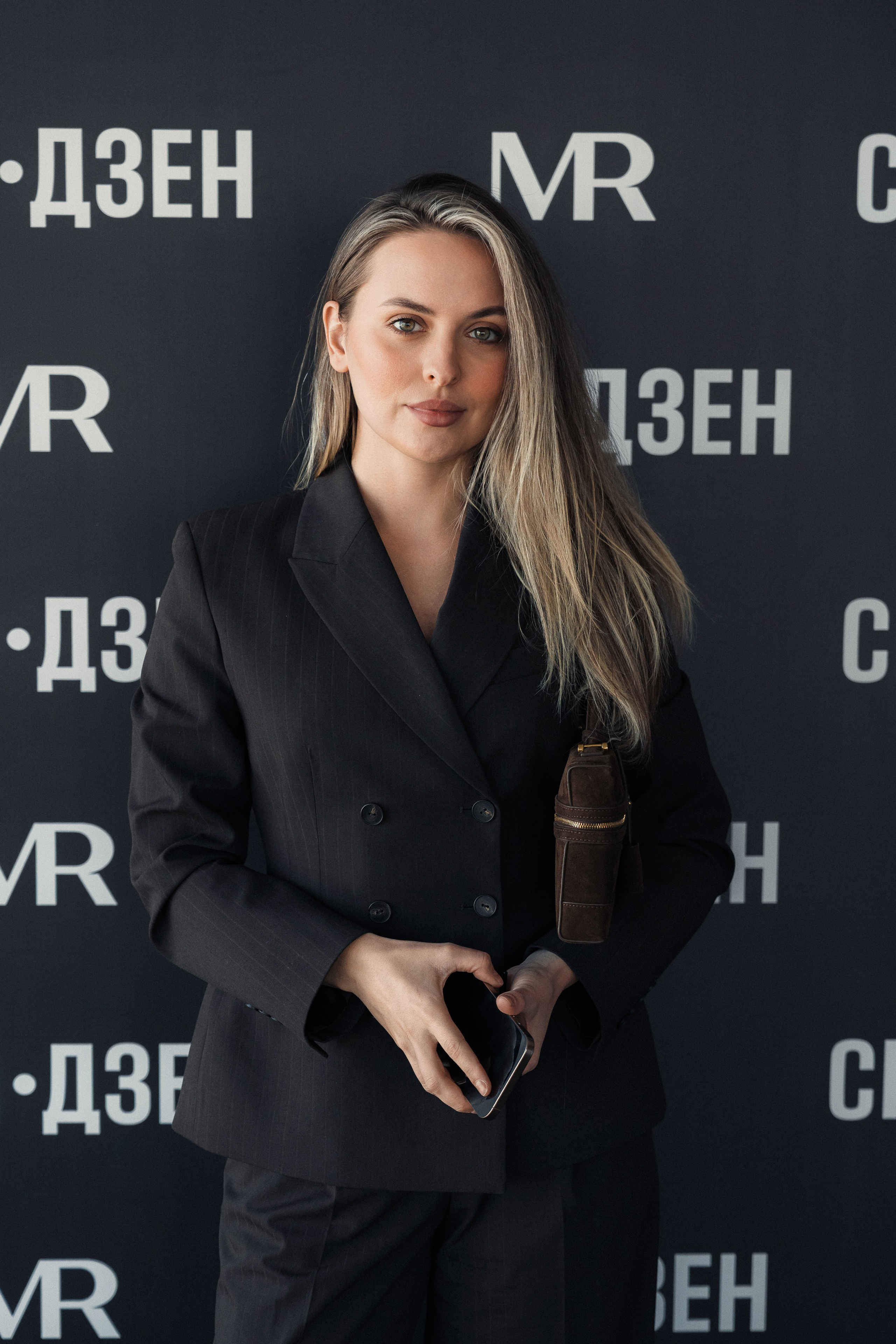 Застройщики Москвы MR (МАРРИОТ). Свадебный и репортажный фотограф в Воронеже Роман Янко