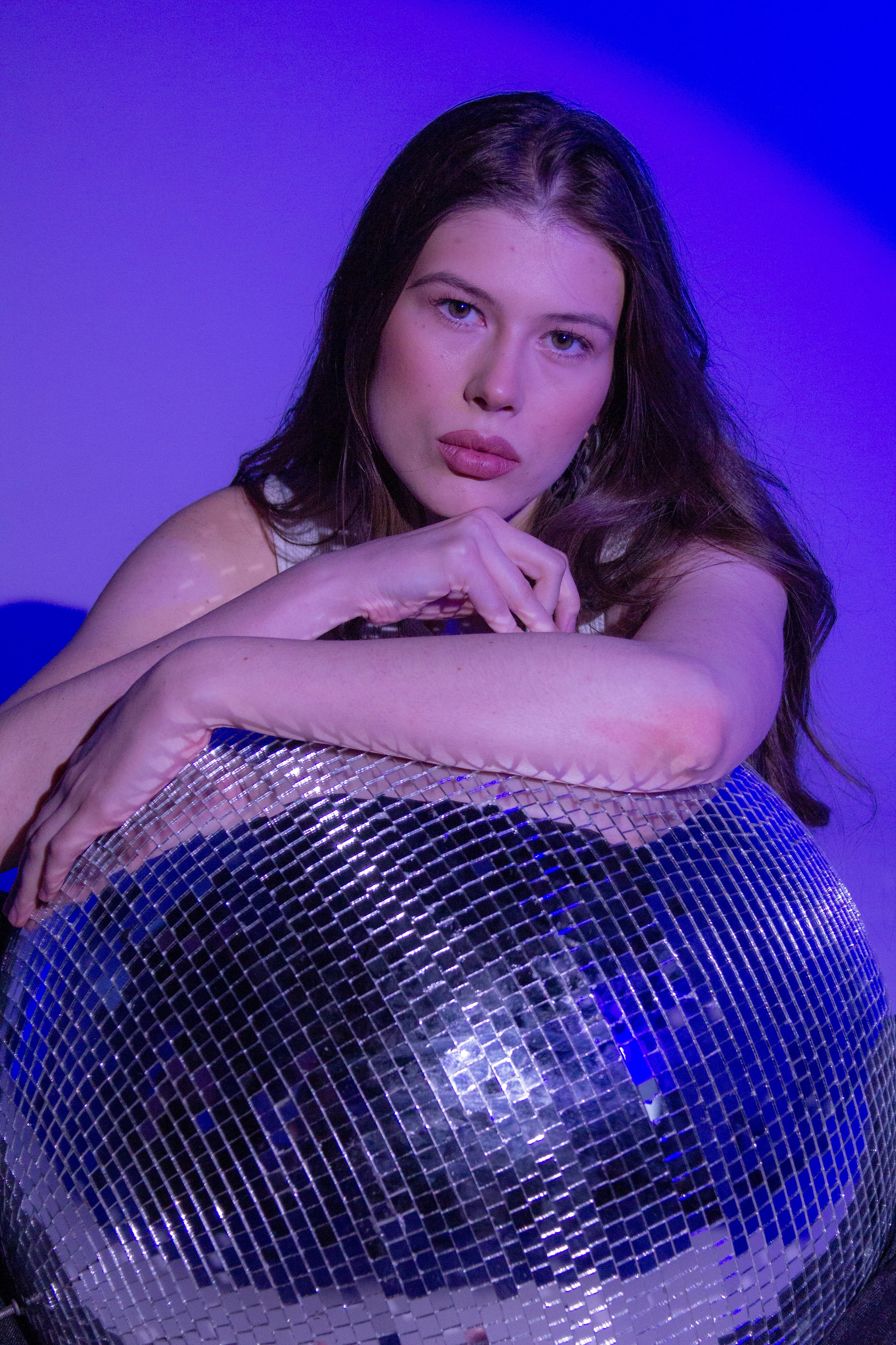 С дискошаром. Портретный фотограф в Москве и Московской области Гнутиков Сергей