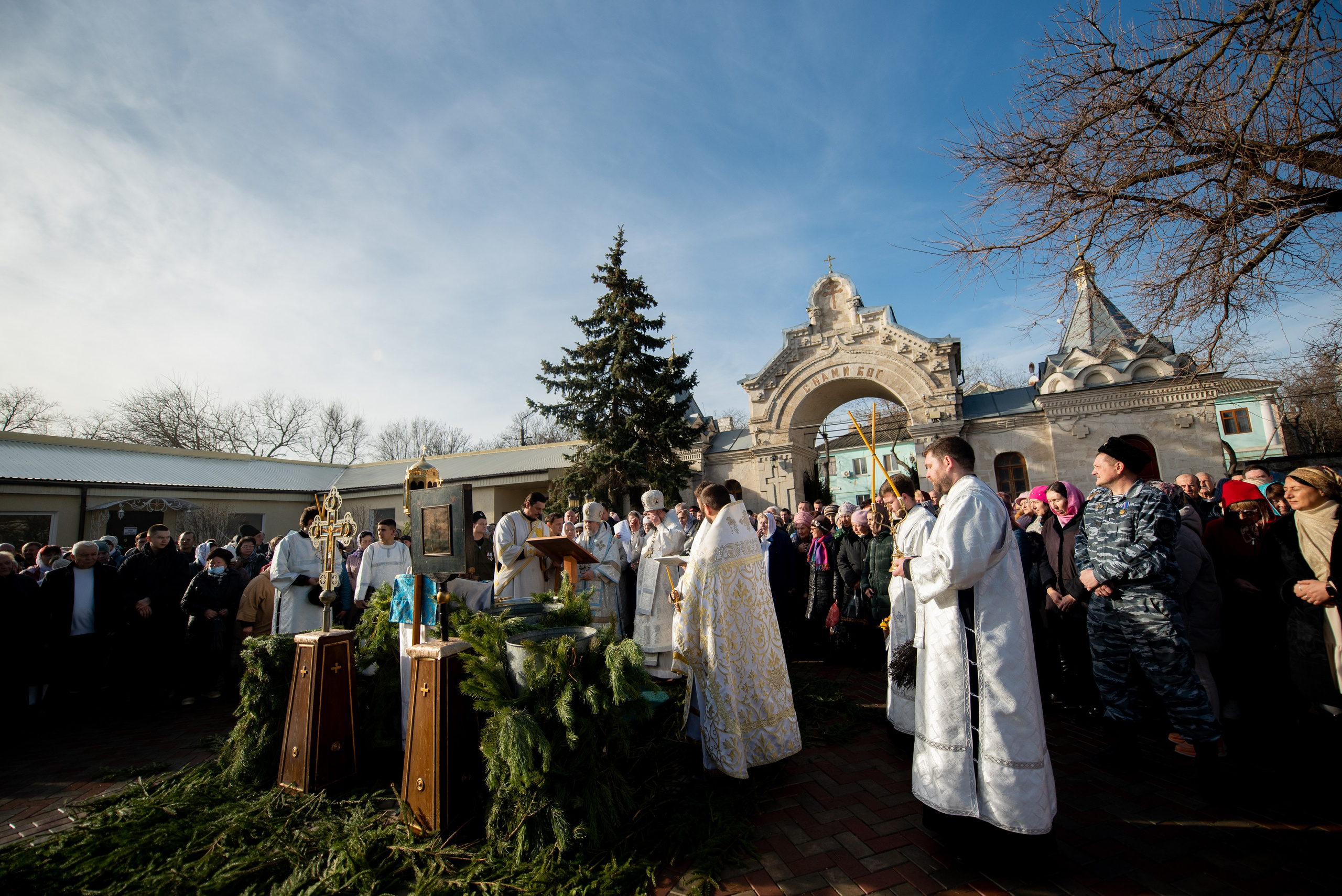 Крещение 18.01.2023. Семейный и свадебный фотограф в Феодосии и Коктебеле