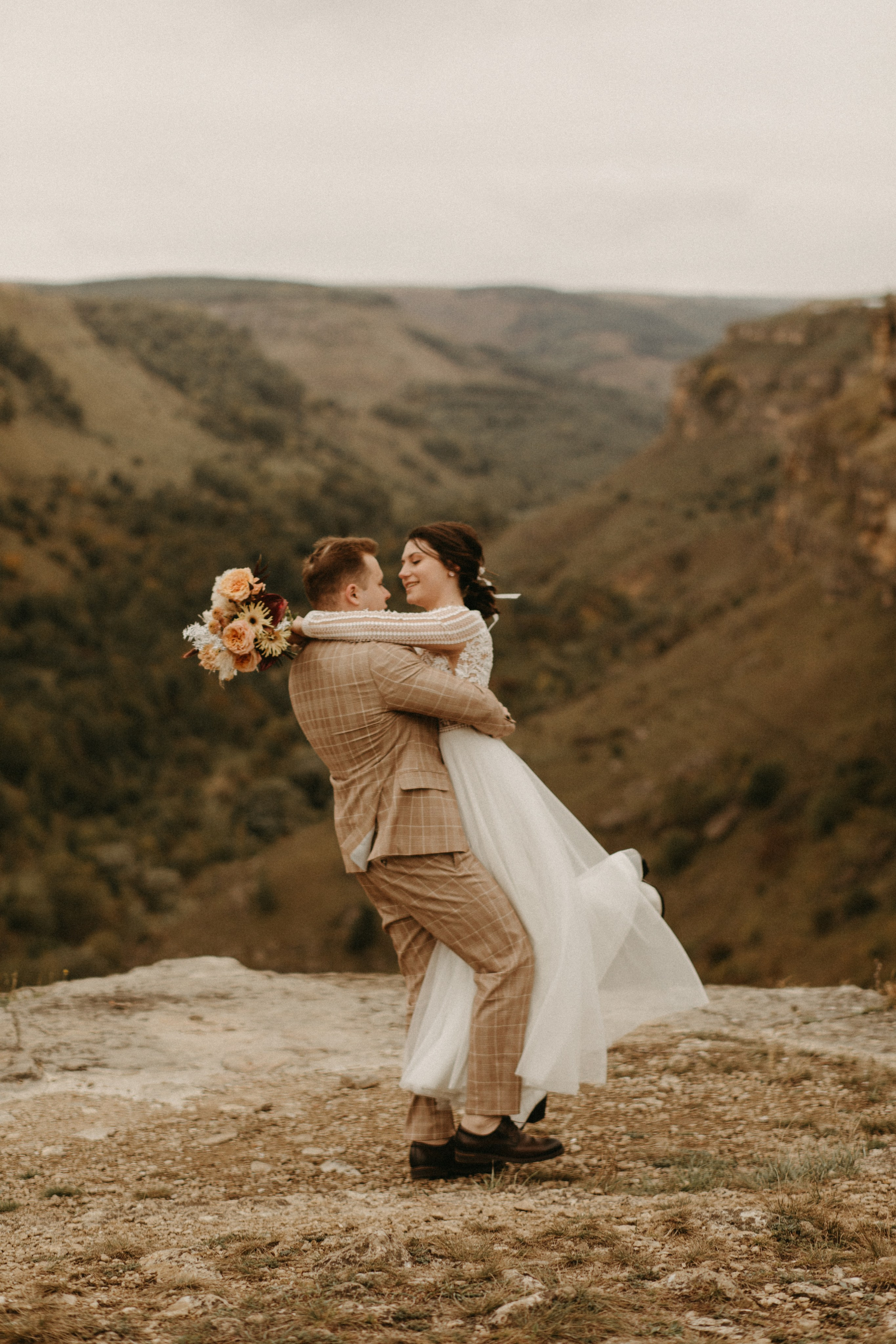 MIKHAIL & MARIAM | KISLOVODSK. Фотограф Настя Конник | Пятигорск | Эльбрус | Домбай | Архыз