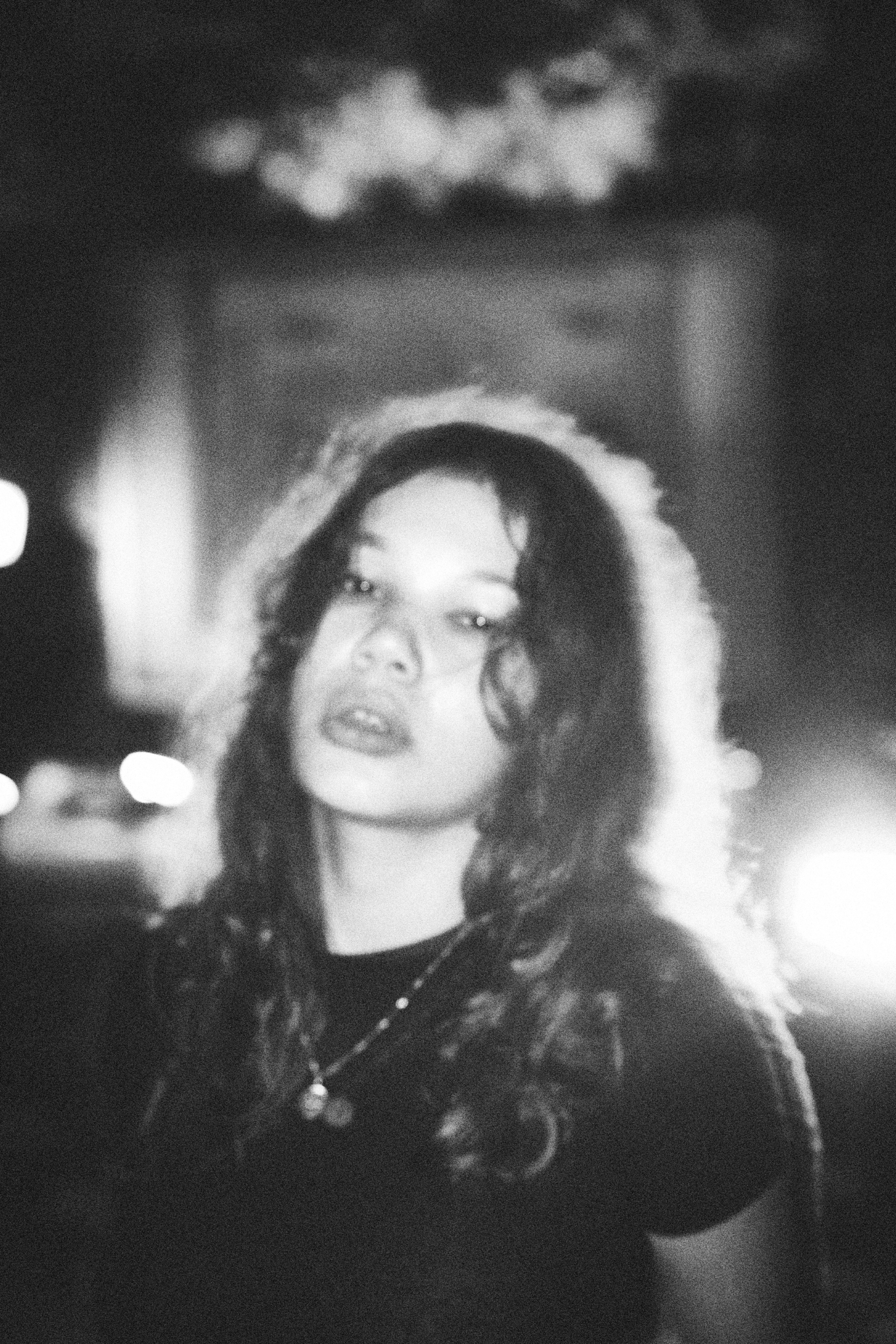 Ночная Фотосессия Софа. Фэшн-фотография и портреты в Владивостоке. Превращаю съёмку в повествование — создаю образы с сюжетом, которые остаются в памяти