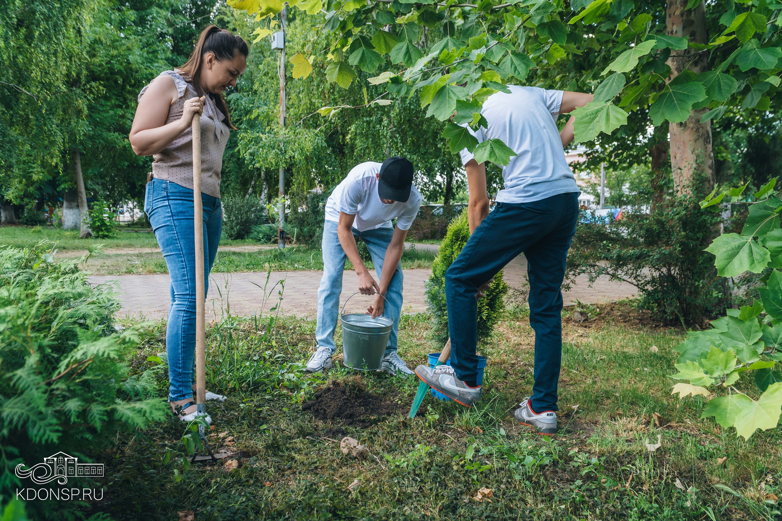«Сад Памяти». Новотитаровский Дом культуры