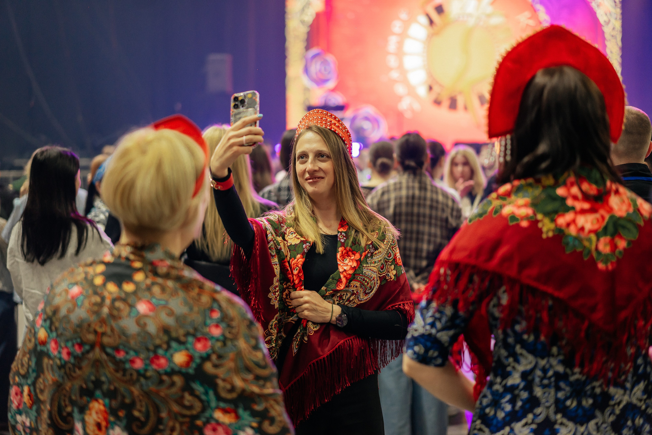 Концерт Надежды Кадышевой в Смоленске. Фотограф и видеограф Смоленск | Студия Цезарь