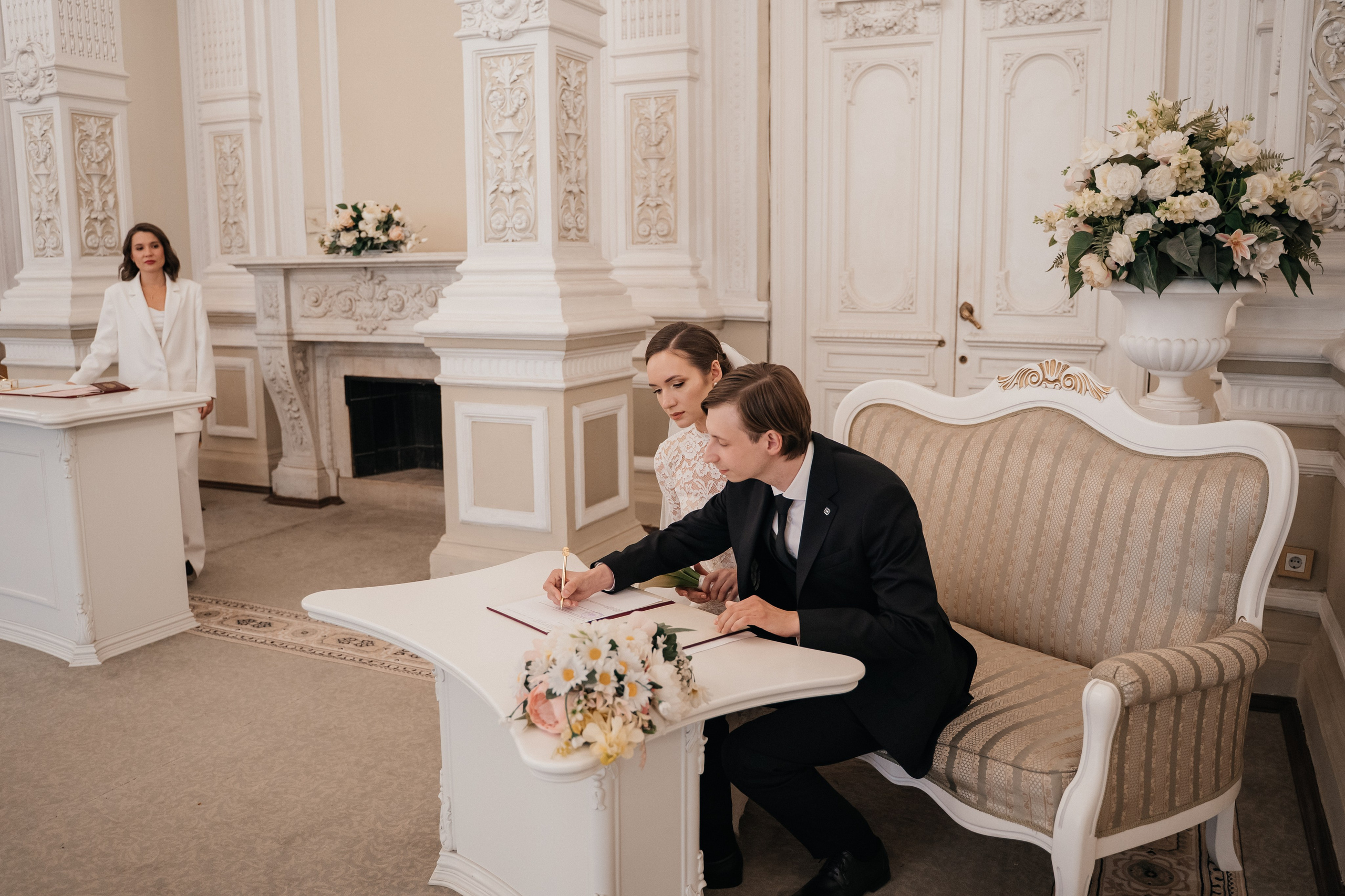 Wedding «A long walk». Свадебные фотограф и видеограф Наталья и Анатолий Новиковы СПб