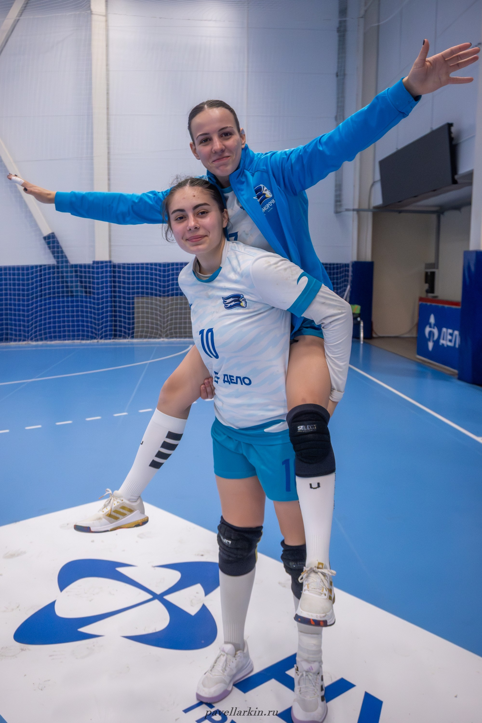 Гандбол. Черноморочка-2 — Университет-2. Спортивный фотограф, фотожурналист Павел Ларькин