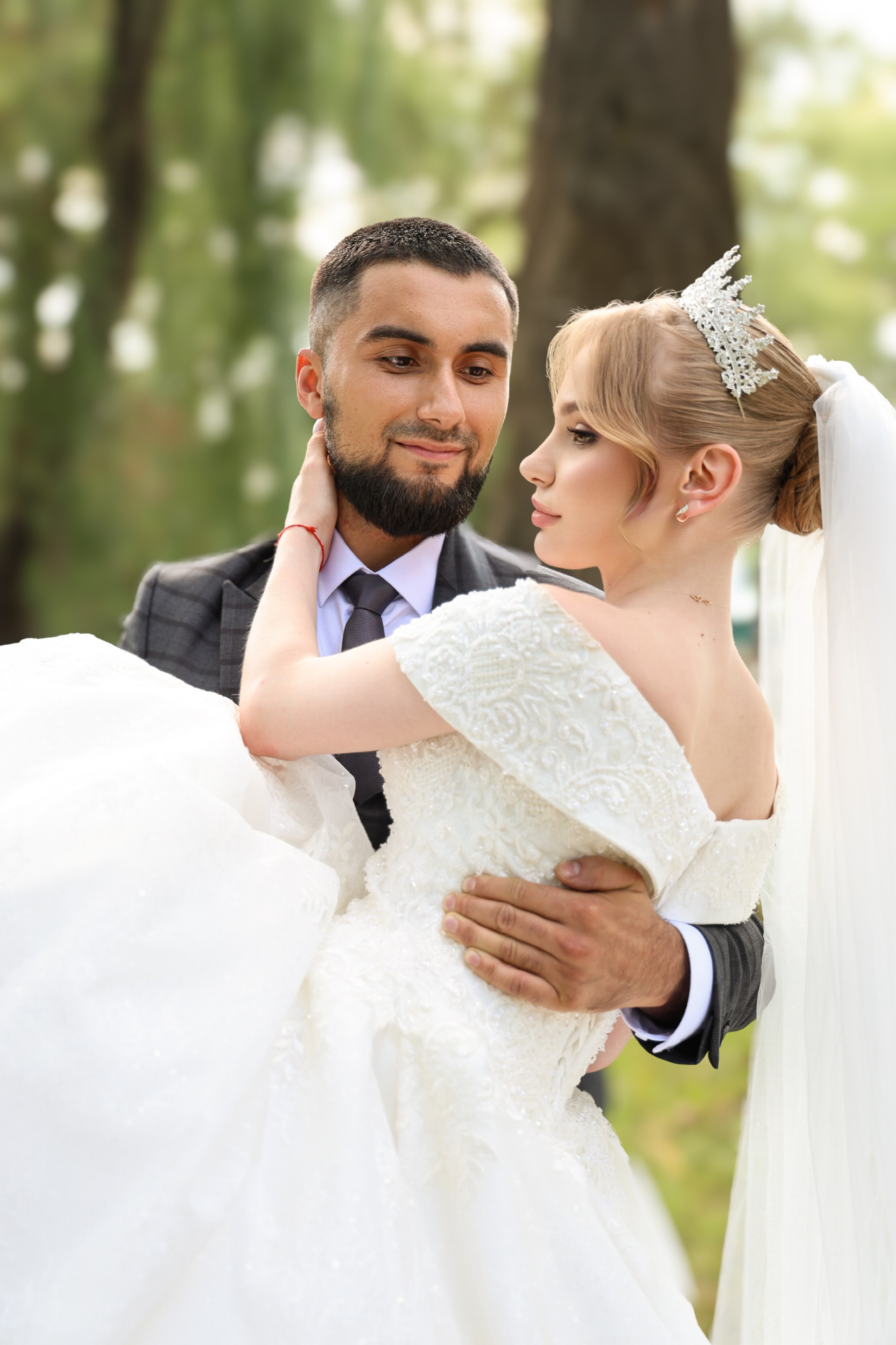 Марат и Диана. Zuleta.Go