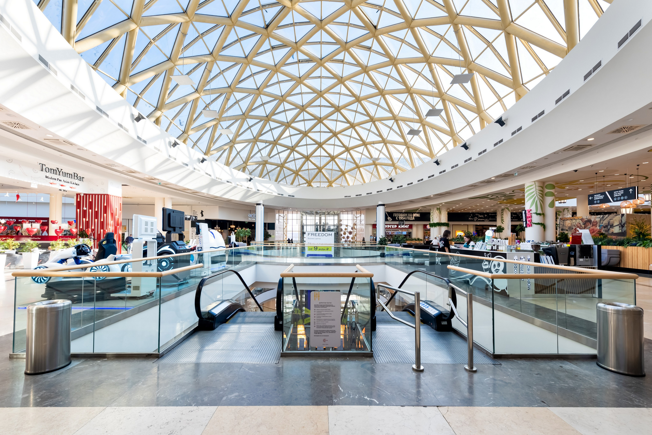 ТРЦ Аура. Интерьерный фотограф в Новосибирске Дмитрий Шибаев