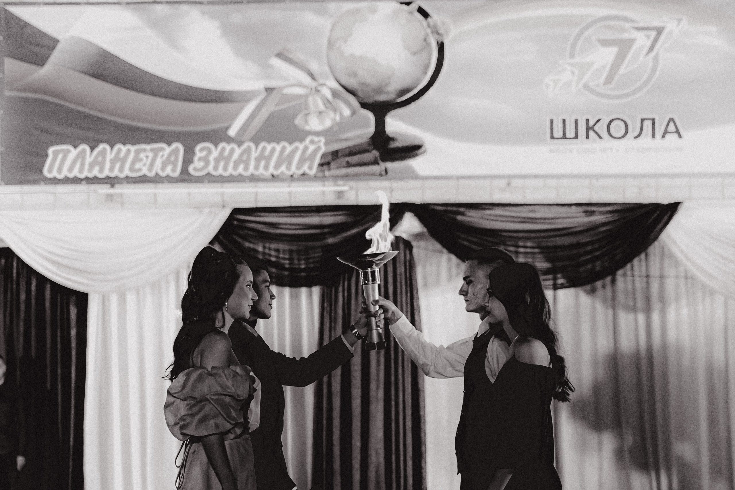 Вручение аттестатов. Свадебный фотограф Роман Еремеев