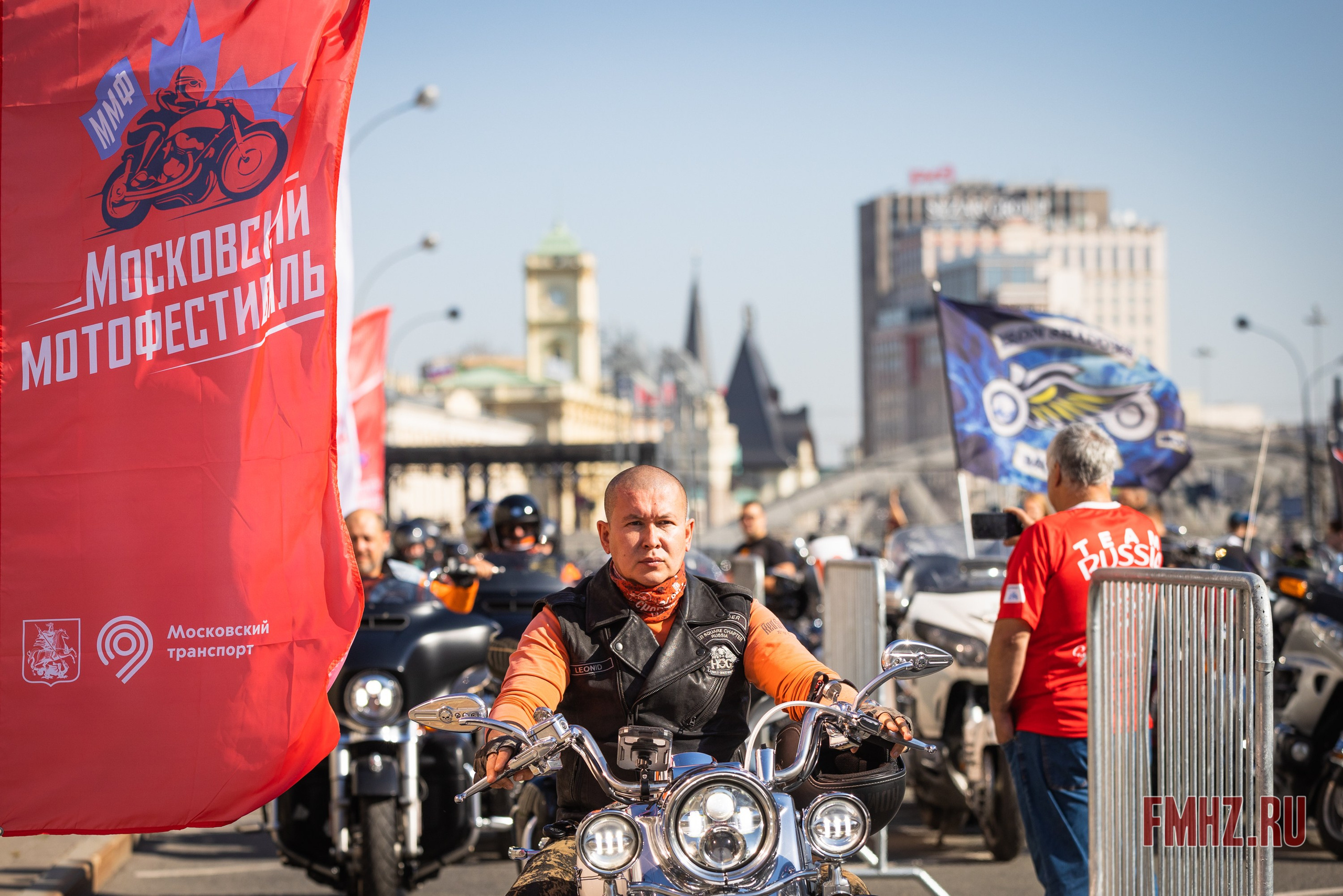 Закрытие Мотосезона 2023 на проспекте Академика Сахарова. Фотограф Владимир Охрименко