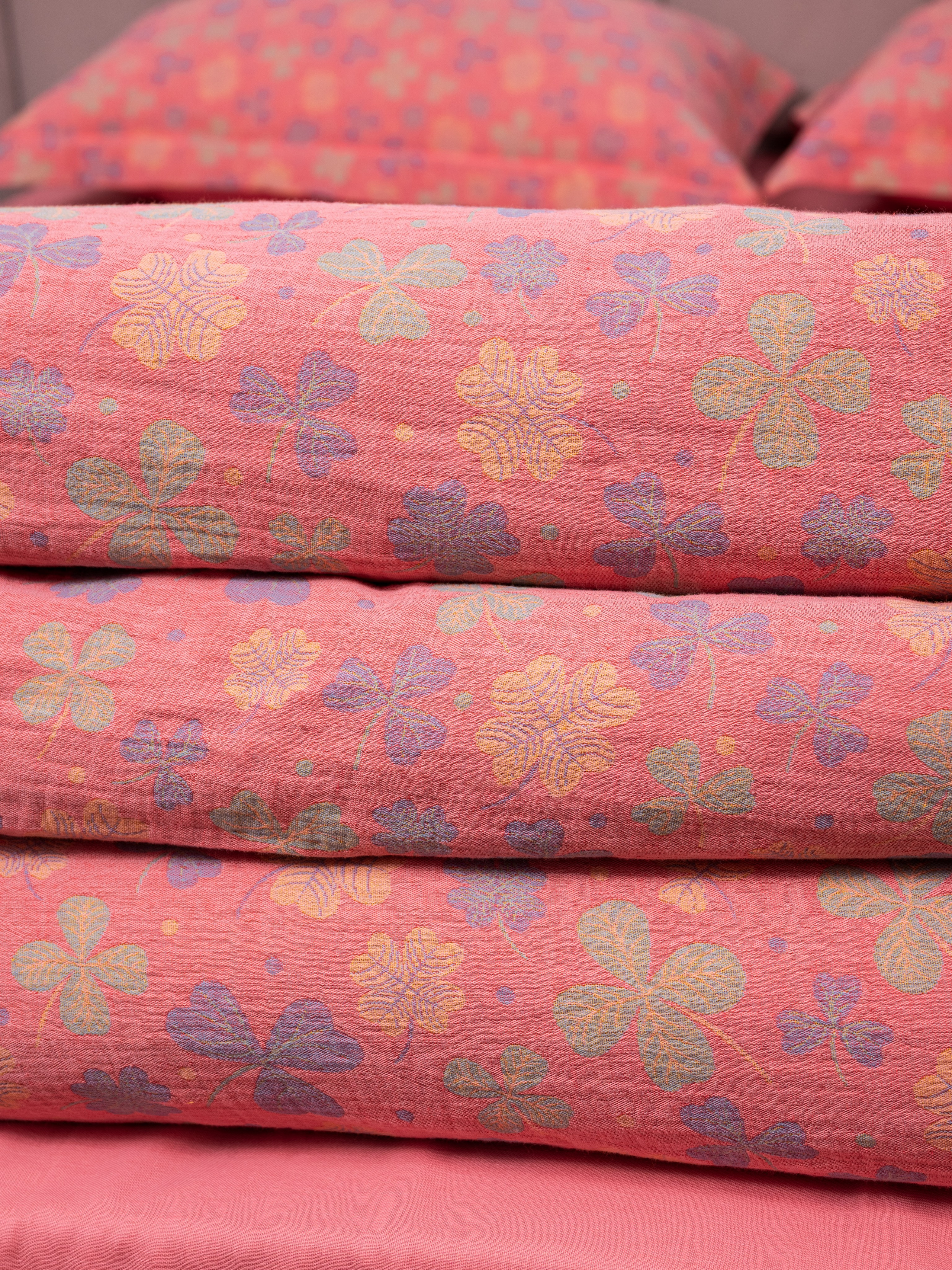 Съемка постельного. Предметный фотограф, фото для маркетплейсов Пятигорск, КМВ