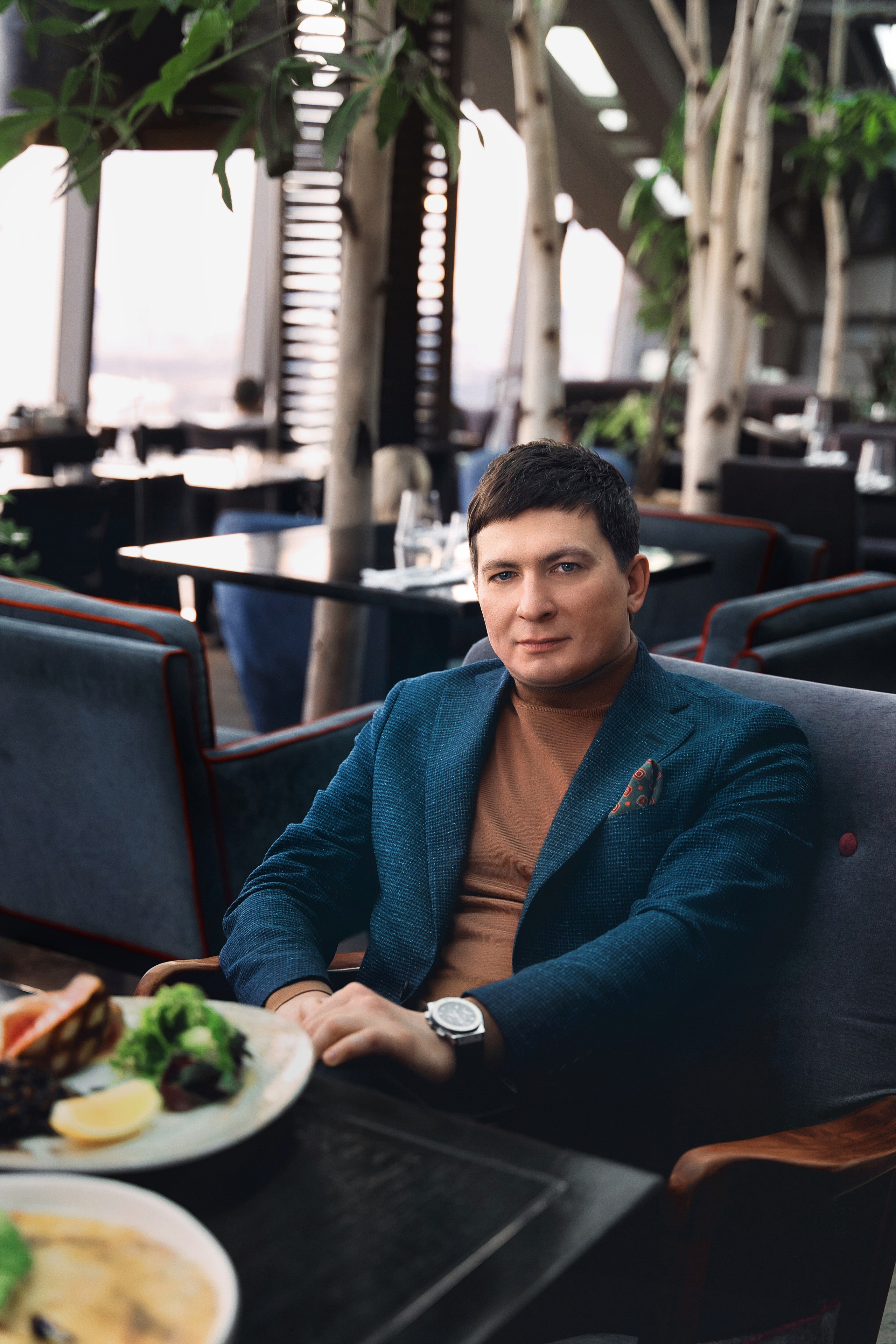 Business Portraits. Professional Wedding Photography, Portraits, and Studio Photoshoots in Phuket