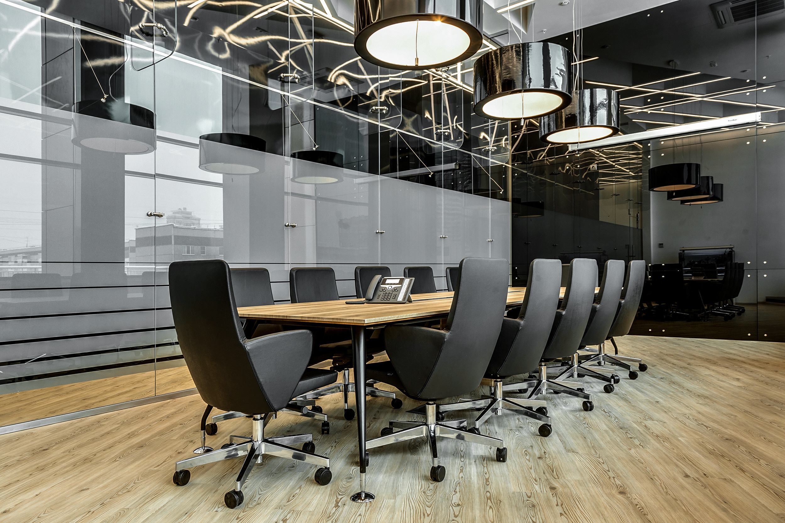 Интерьеры офиса компании "КОМОС". Фотограф для бизнеса Сергей Чирков. Город Ижевск, Удмуртия