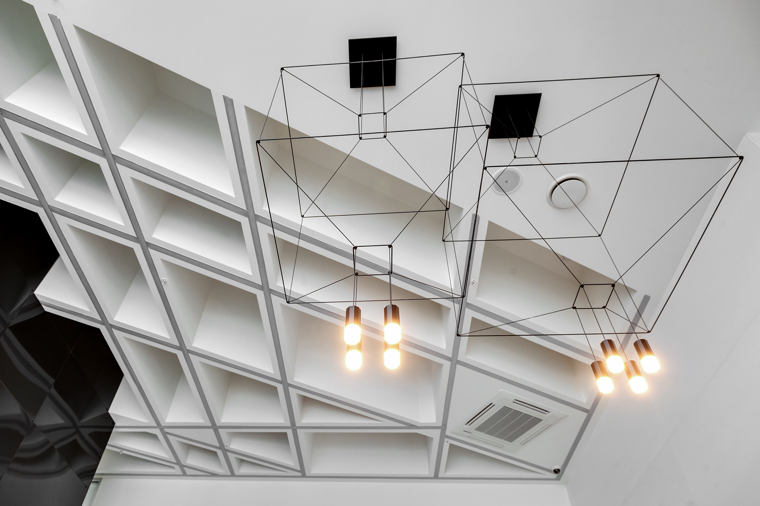 Интерьеры офиса компании "КОМОС". Фотограф для бизнеса Сергей Чирков. Город Ижевск, Удмуртия