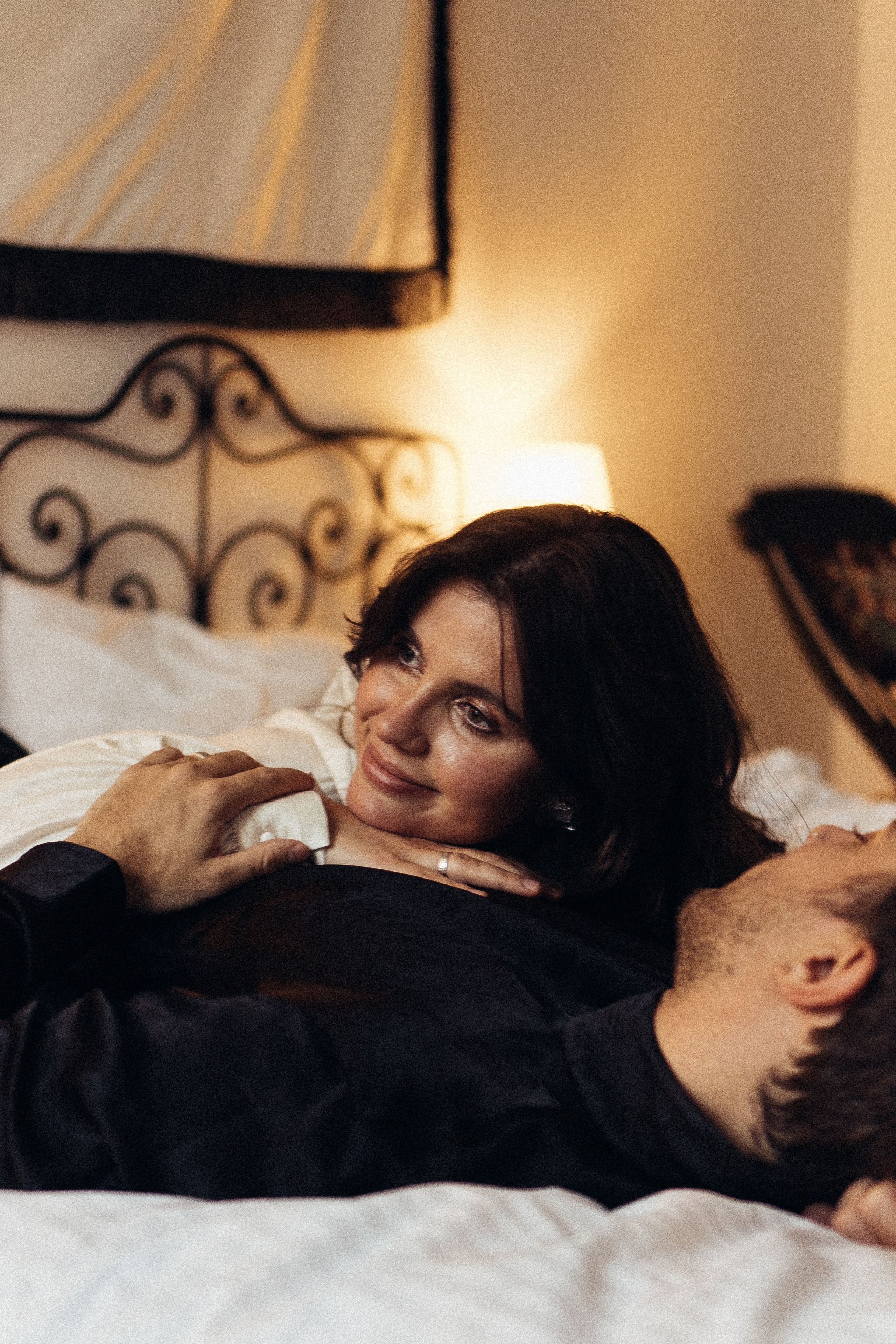 УТРО ЖЕНИХА И НЕВЕСТЫ В ПИТЕРСКОЙ КВАРТИРЕ И СЬЕМКА С СВАДЕБНЫХ ОБРАЗАХ. Профессиональный фотограф, Санкт-Петербург — Виктория Богомолова