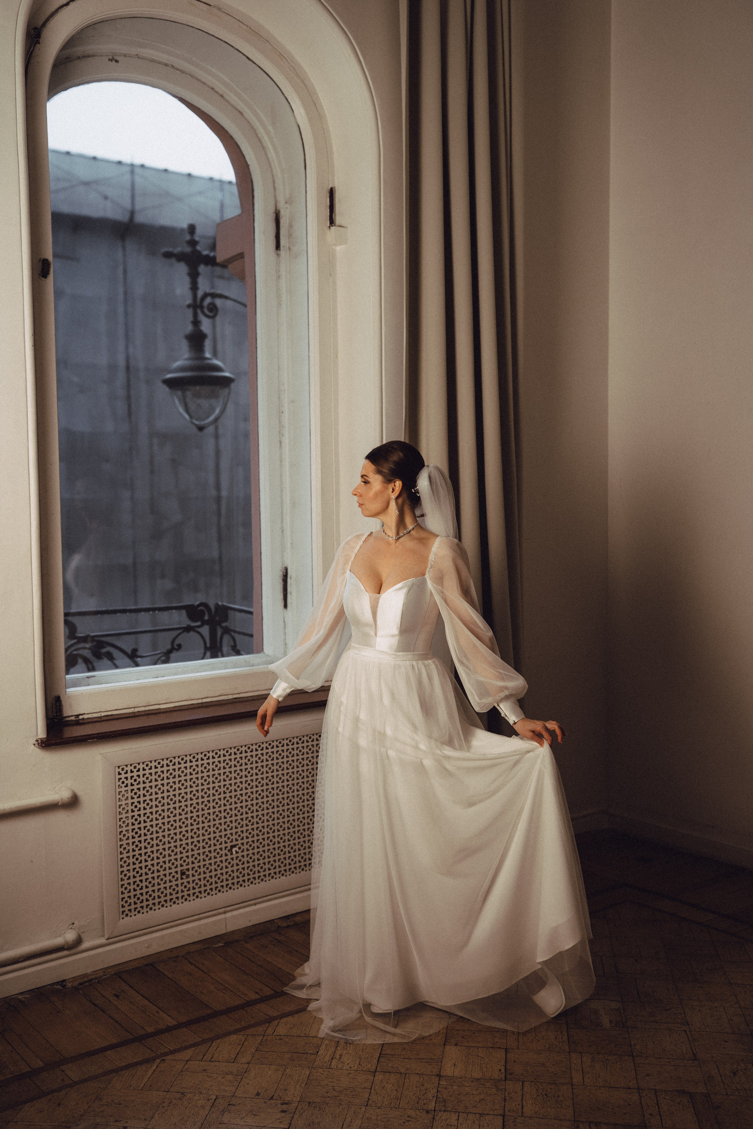 СВАДЕБНАЯ СЬЕМКА ВО ВТОРОМ ДВОРЦЕ (ДЕКАБРЬ) ТАКЖЕ СЬЕМКА В СТУДИИ НА ЧЕРНЫШЕВСКОЙ. Профессиональный фотограф, Санкт-Петербург — Виктория Богомолова