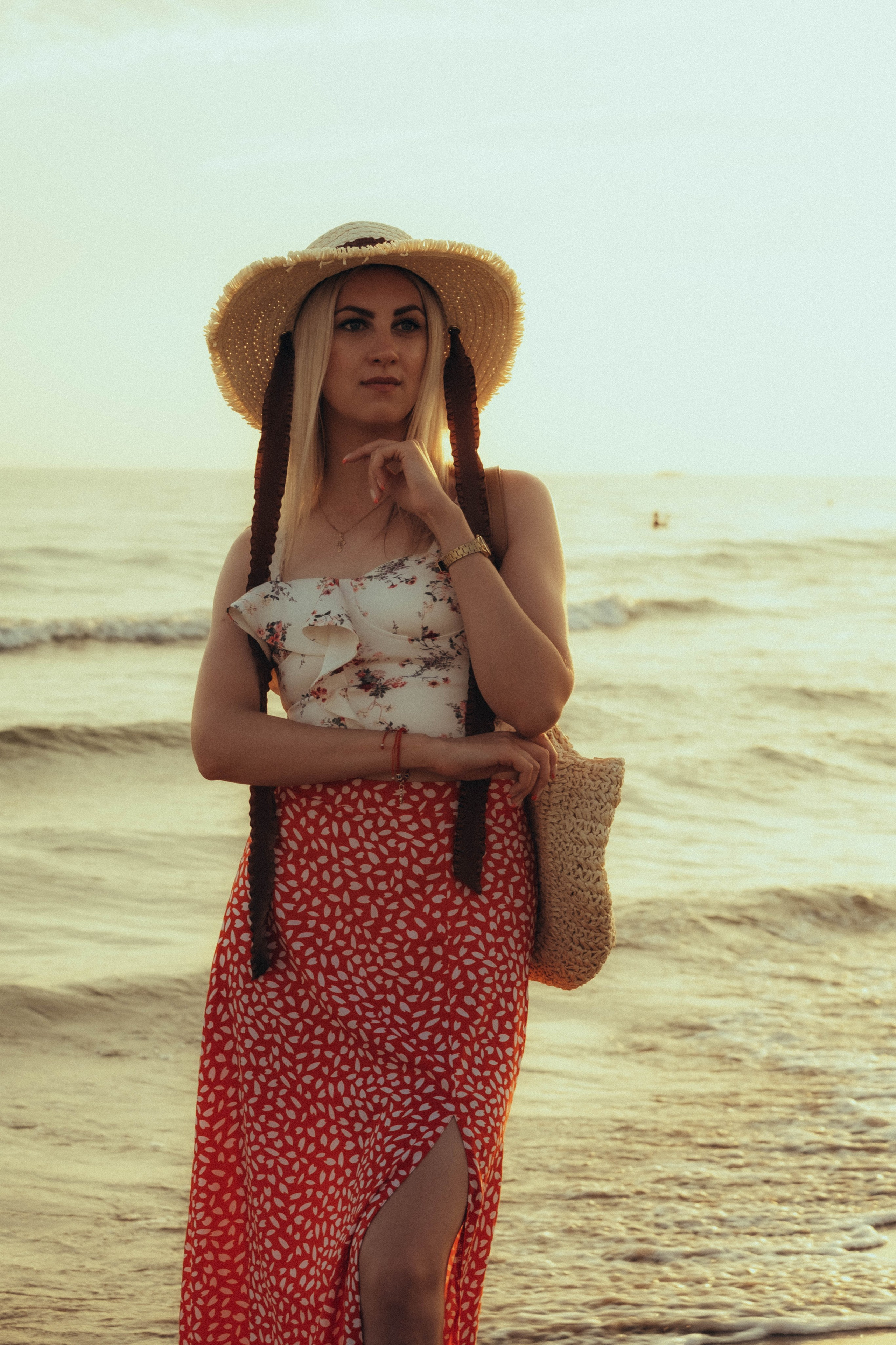 Июльский вечер на берегу черного моря. Профессиональный фотограф, Санкт-Петербург — Виктория Богомолова