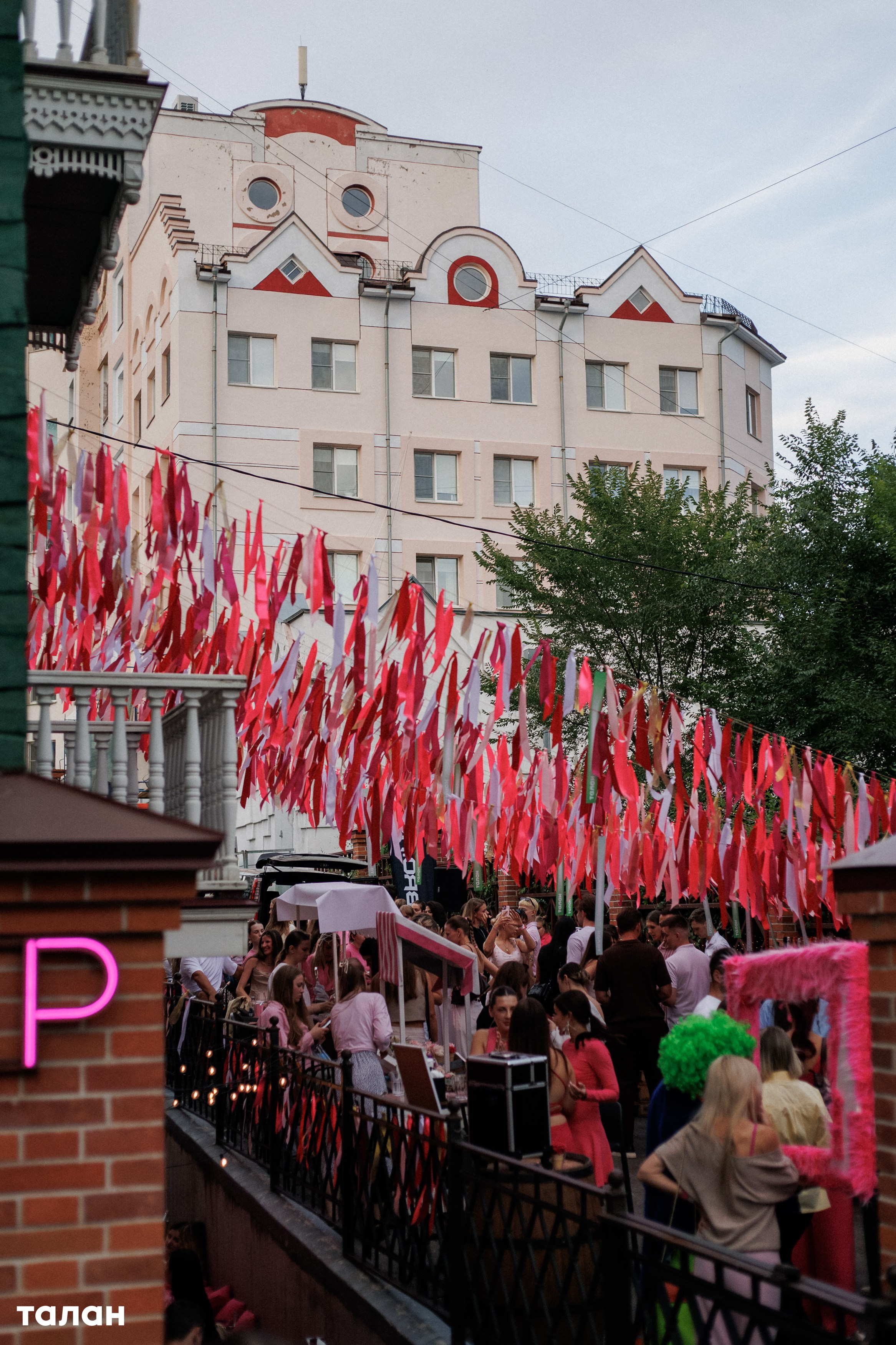 ВИНОТЕКА [бар+магаз] — BIRTHDAY PARTY. СВОИ. ФОТООТЧЕТЫ-СОБЫТИЯ-МЕСТА