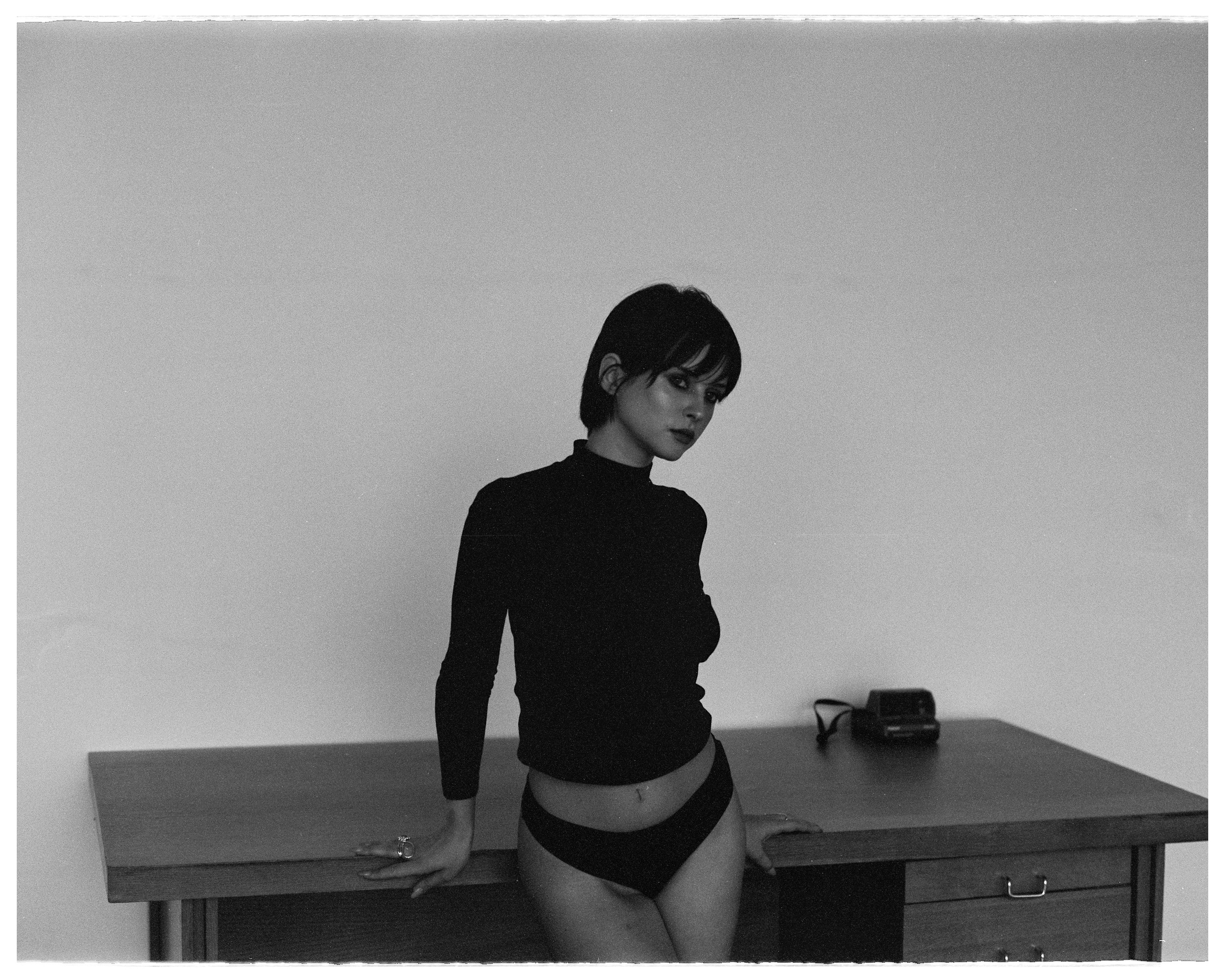 VICTORIA. ANNA — PHOTOGRAPHER