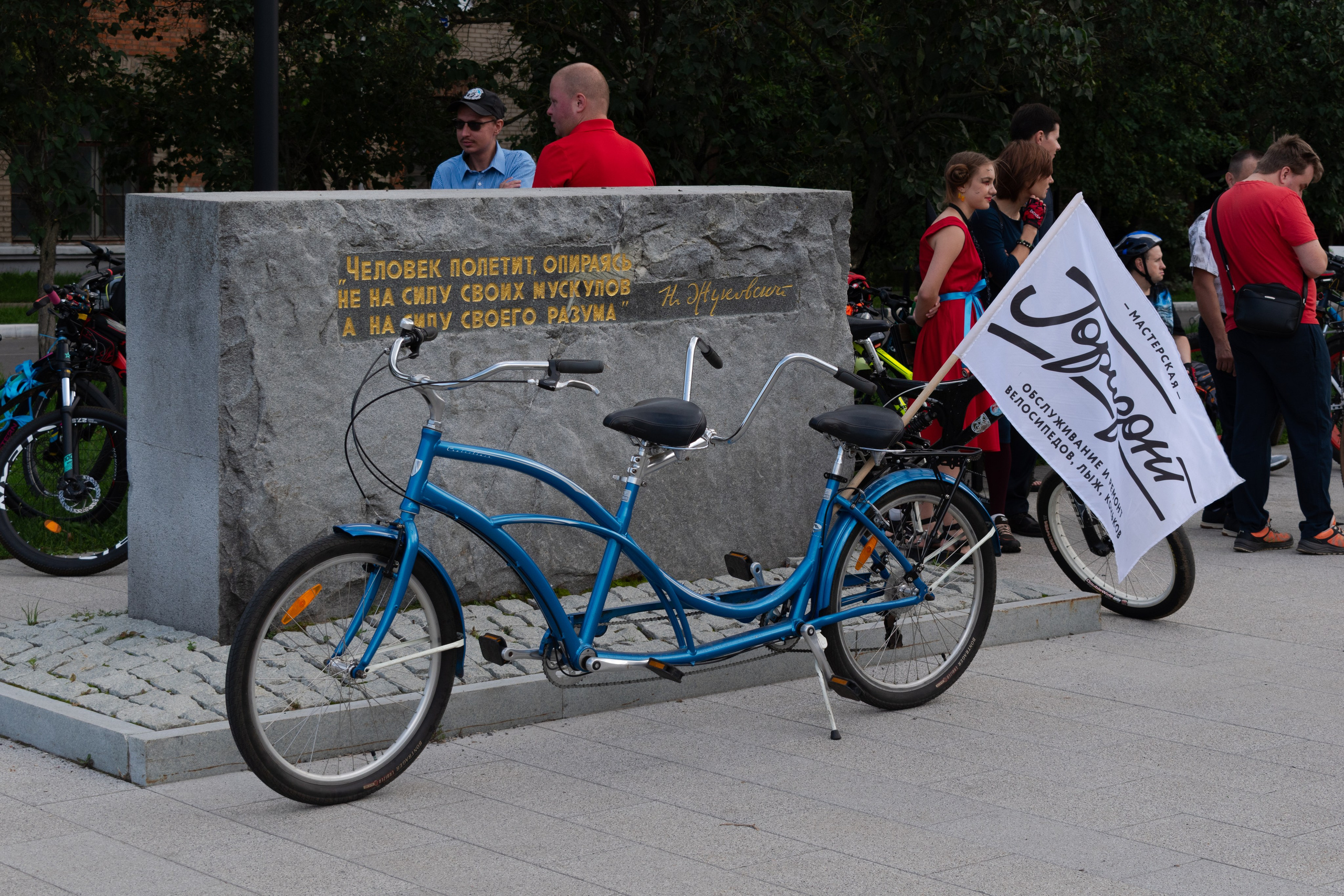«Леди на велосипеде» — велопробег по г. Жуковскому 2025. Репортажный фотограф Сыбер Мартти