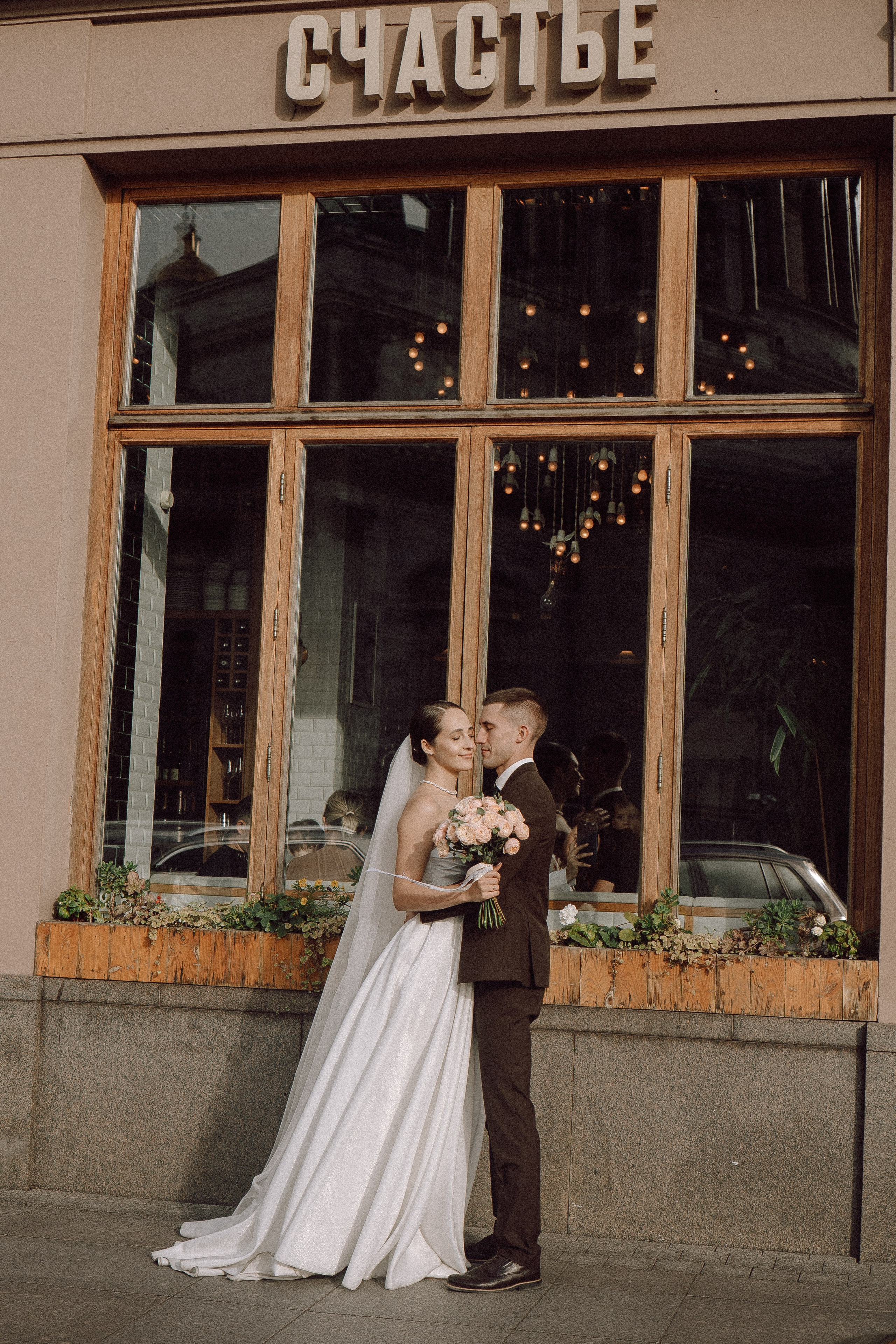 ЗАГС И ПРОГУЛКА 2 ЧАСА. Профессиональный фотограф, Санкт-Петербург — Виктория Богомолова