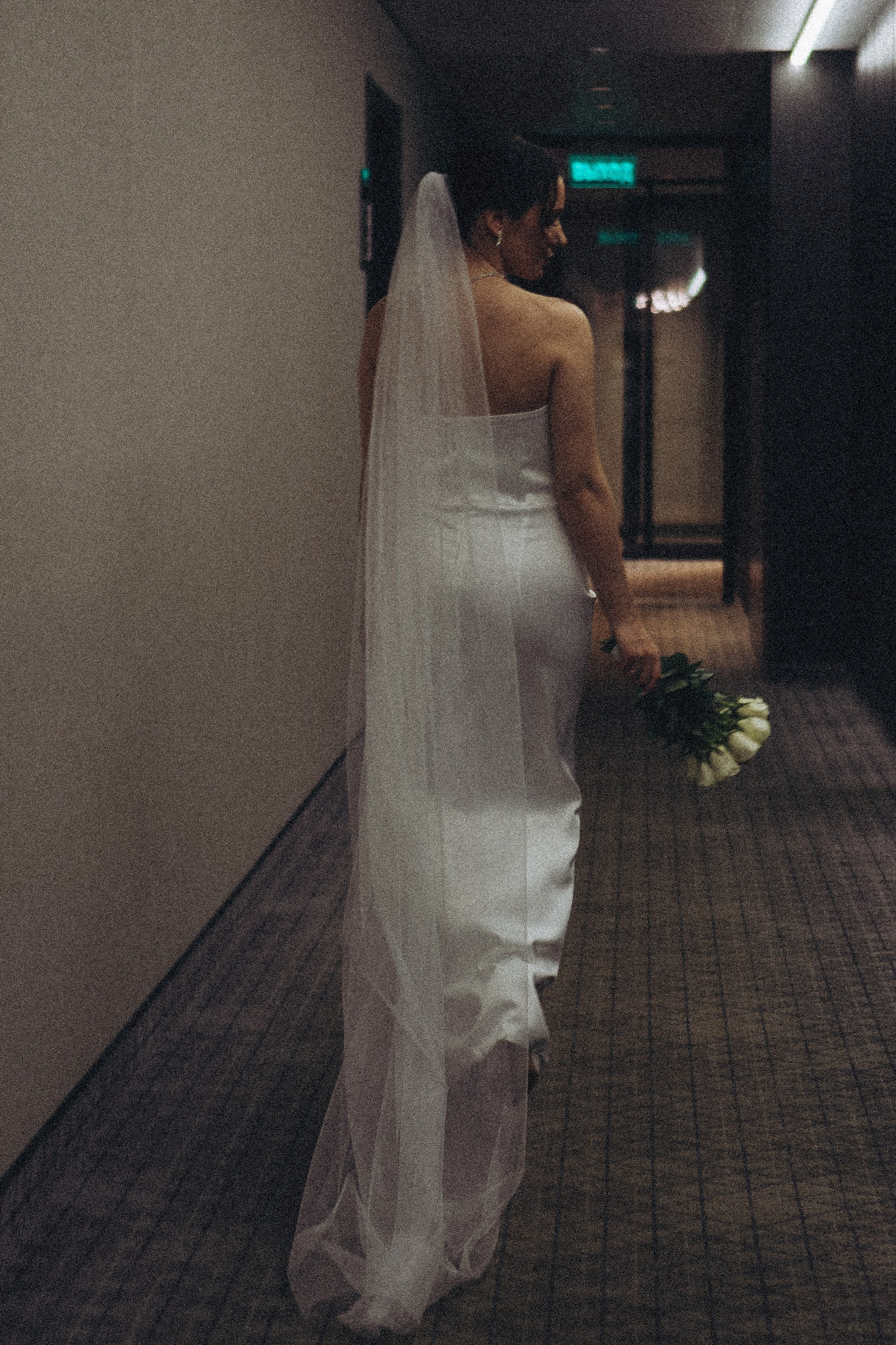 СВАДЕБНАЯ СЬЕМКА СБОРОВ ЖЕНИХА И НЕВЕСТЫ В ОТЕЛЕ И ТАКЖЕ ФОТОСЕССИИЯ В ОТЕЛЕЕ МЕГАПОЛИС БРЯНСК. Профессиональный фотограф, Санкт-Петербург — Виктория Богомолова