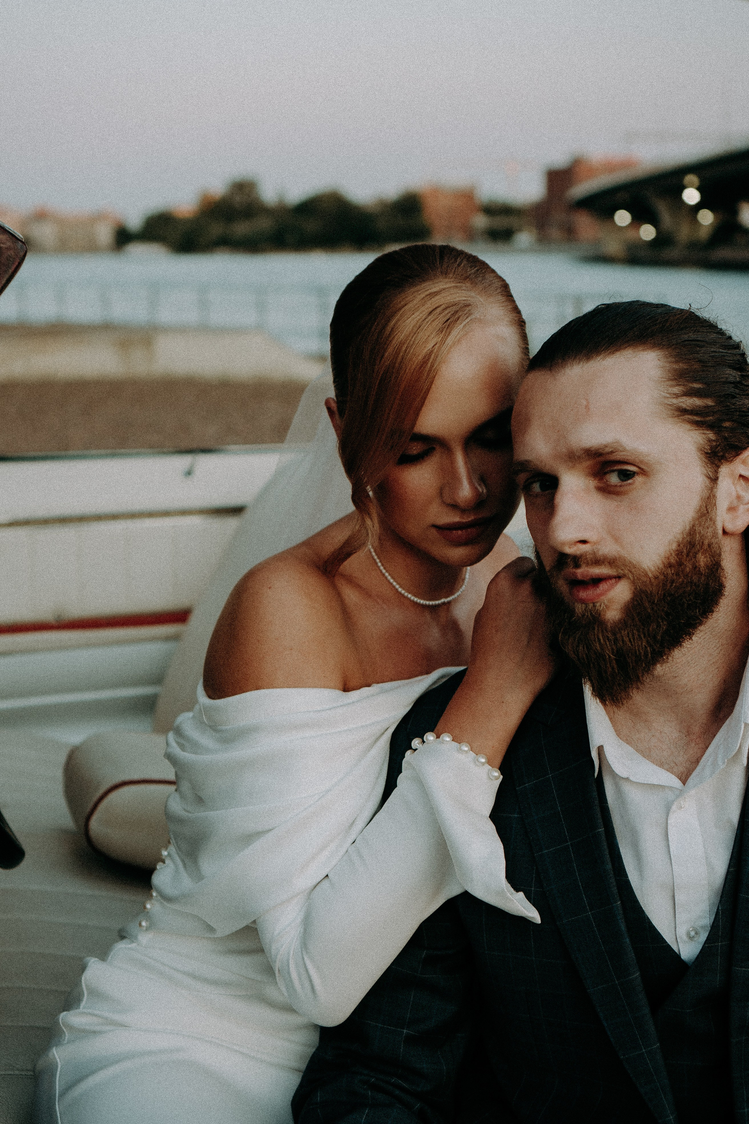 СВАДЕБНАЯ СЬЕМКА ВОЗЛЕ МСОТА БЕТАНКУРА НА КАБРИОЛЕТЕ. Профессиональный фотограф, Санкт-Петербург — Виктория Богомолова