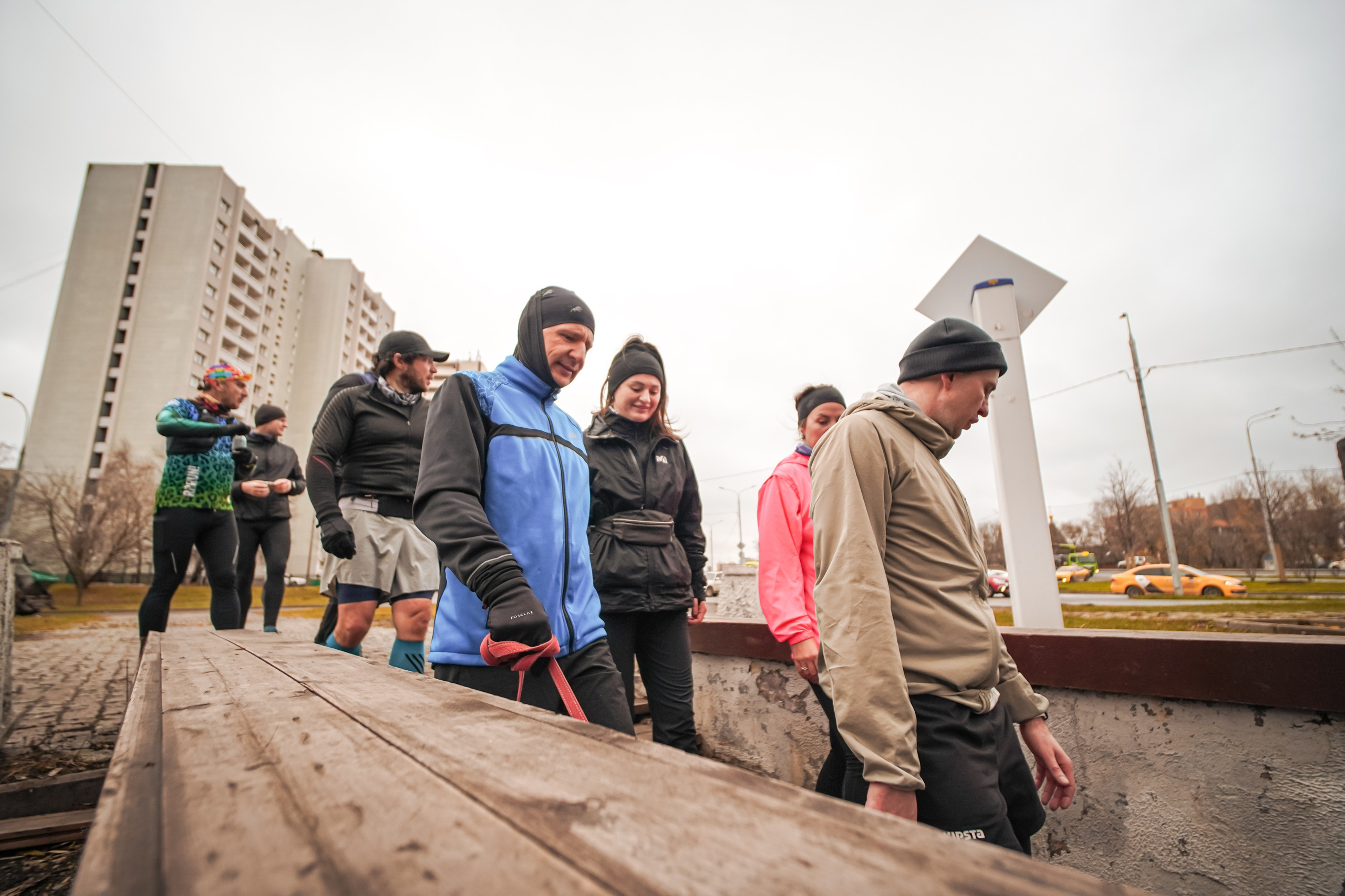 #марафонудома #яuzarun 2024 2-я петля, группа 6:30. Роман Капилюшов. Бег. Фото. Видео. г. Люберцы