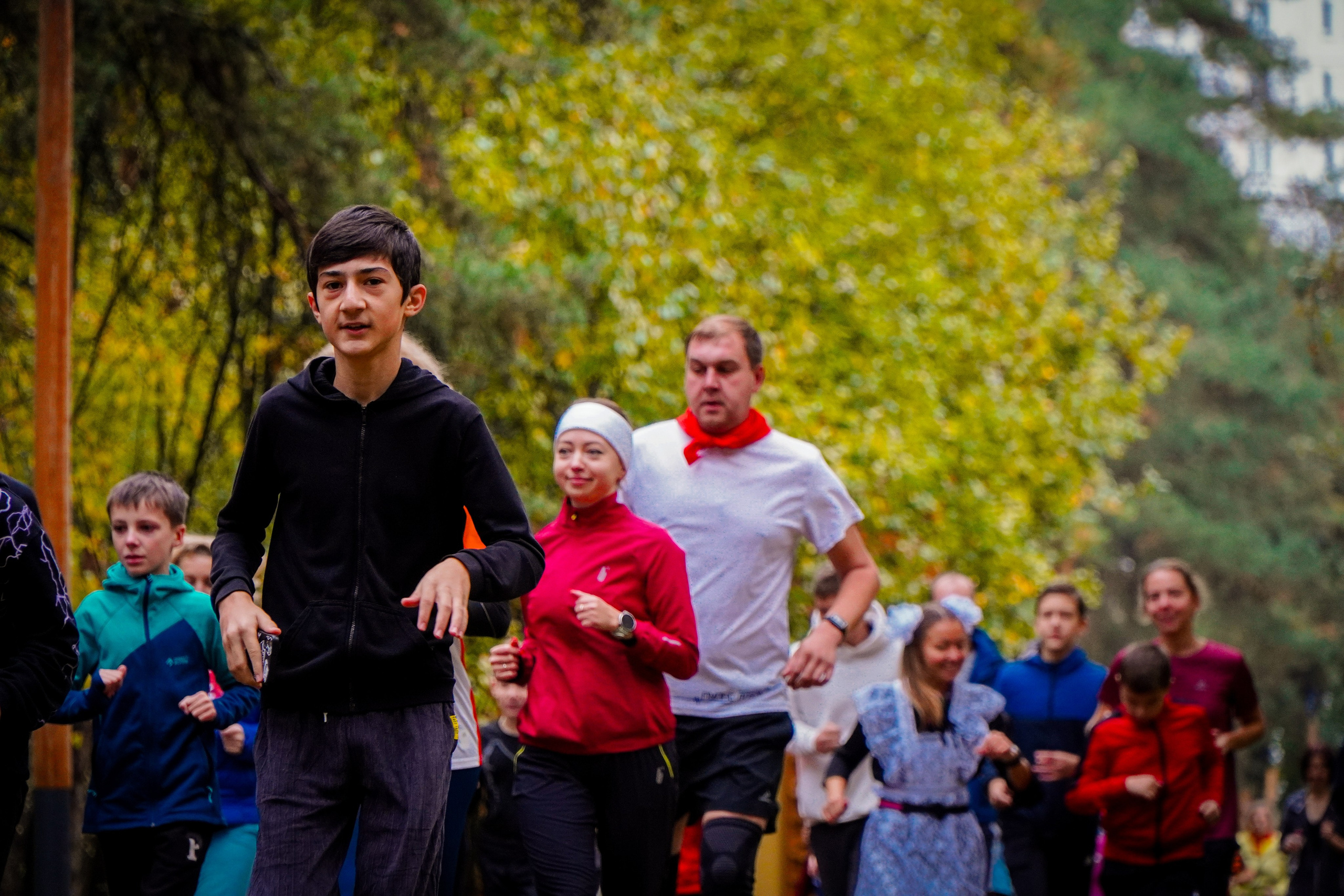 100-й забег 5 вёрст Томилинский. Роман Капилюшов. Бег. Фото. Видео. г. Люберцы