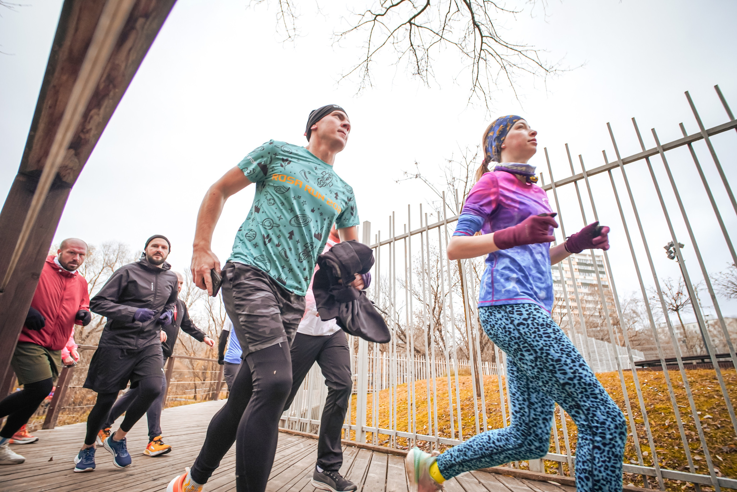 #марафонудома #яuzarun 2024 2-я петля, группа 6:30. Роман Капилюшов. Бег. Фото. Видео. г. Люберцы