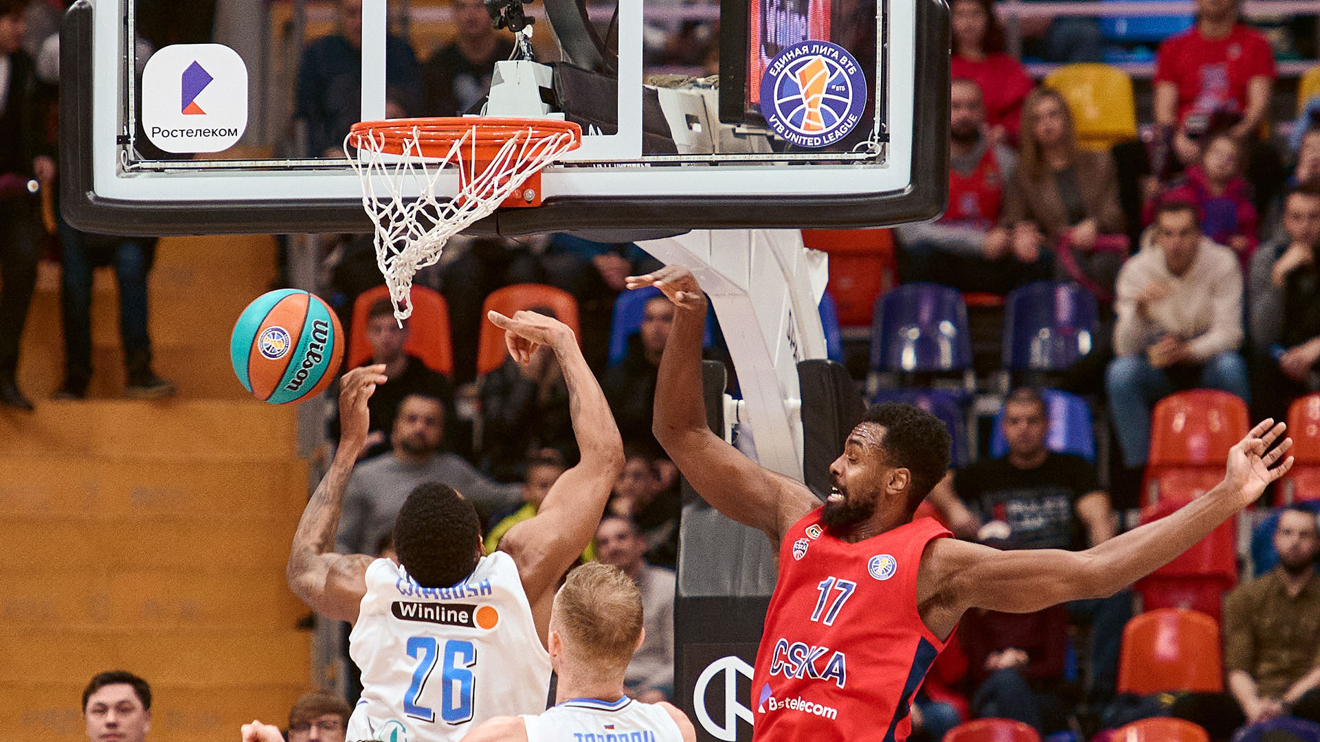 напряженный момент у щитка ЦСКА