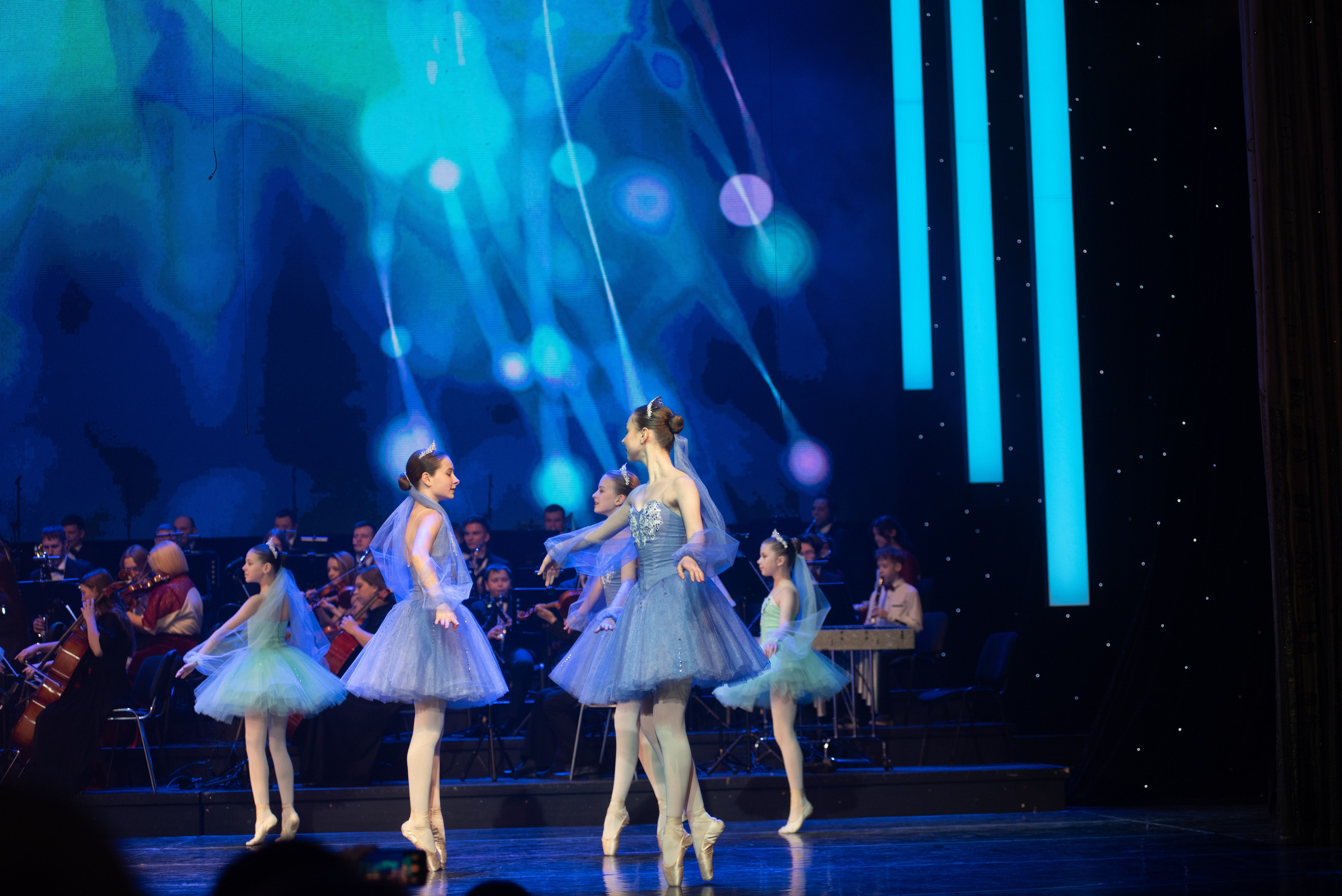 Отчетный концерт ДШИ «Гармония» «Зимняя гармония». Фотограф новорожденных, семейный детский в Тюмени Татьяна Морозова