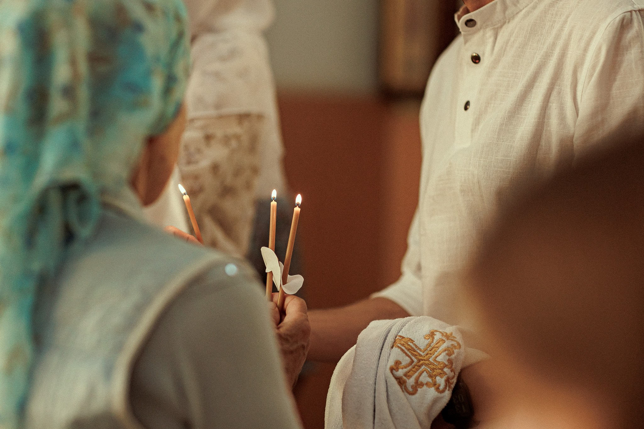 Таинство крещения Аглаи. Храм в п.Ахтырском. Детский семейный фотограф в Абинске