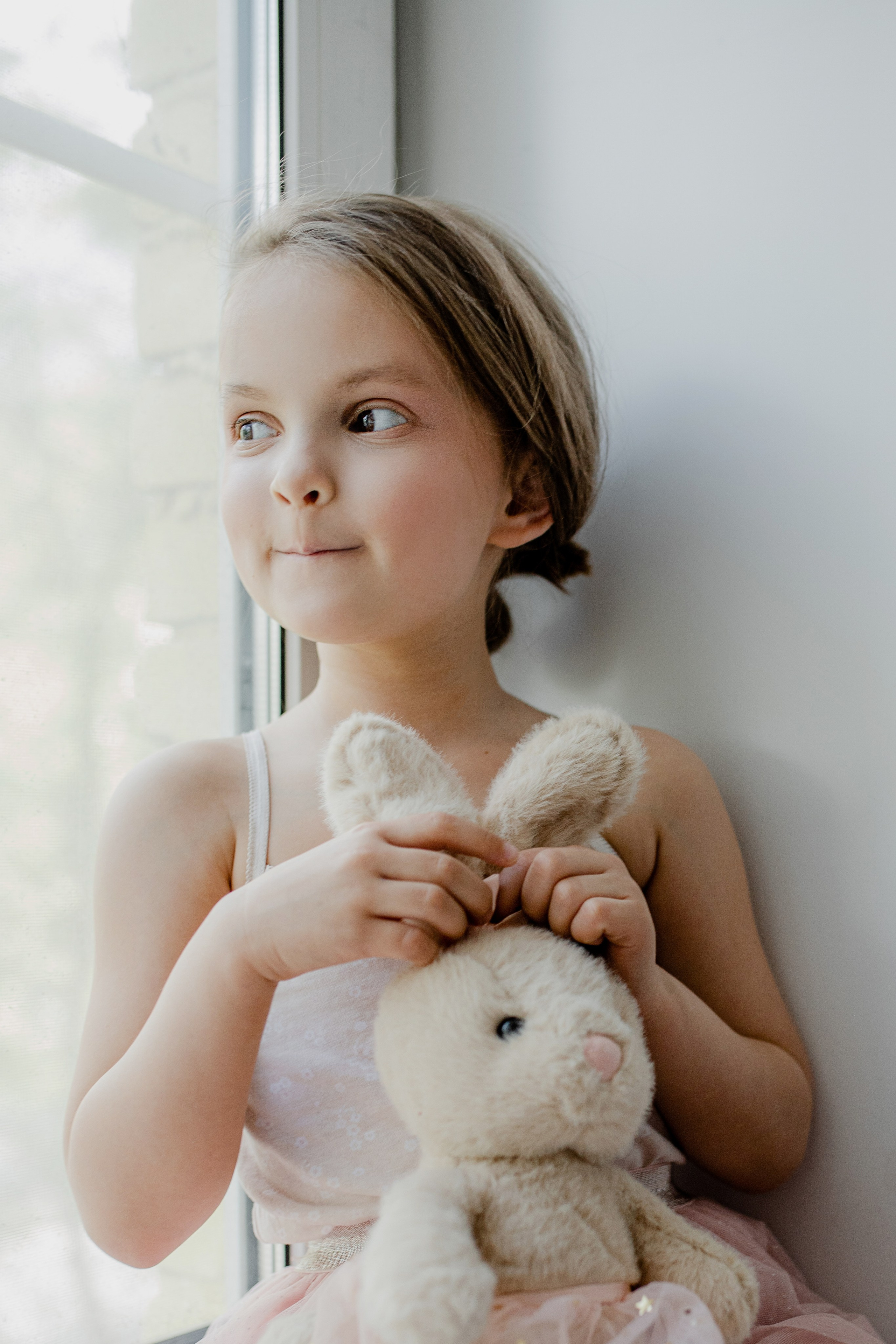 Заячьи нежности. Портретный фотограф Александра Птица. Снимаю истории о вас