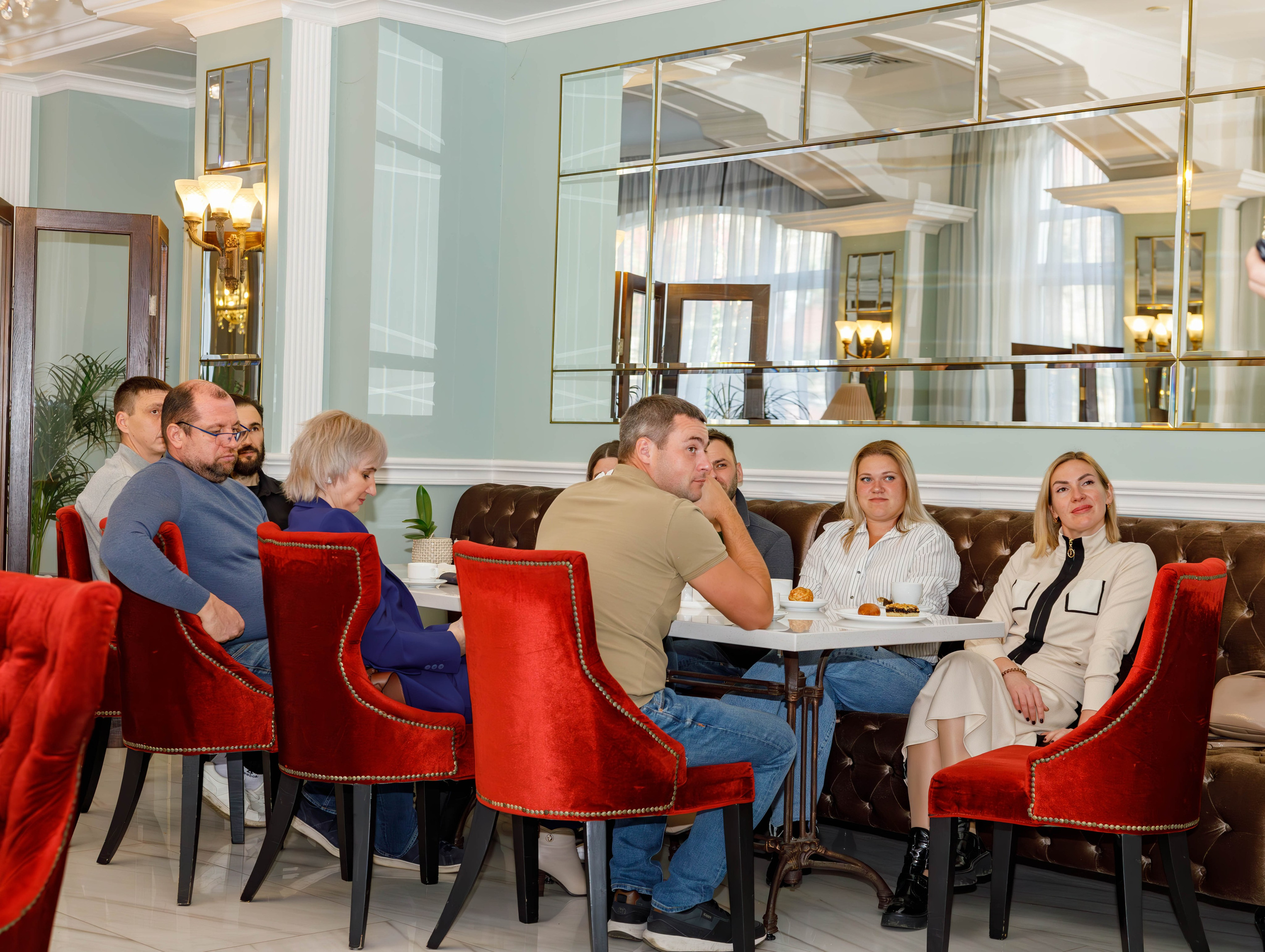 Бизнес завтрак клуб «Эквиум». Фотограф Булдакова Екатерина