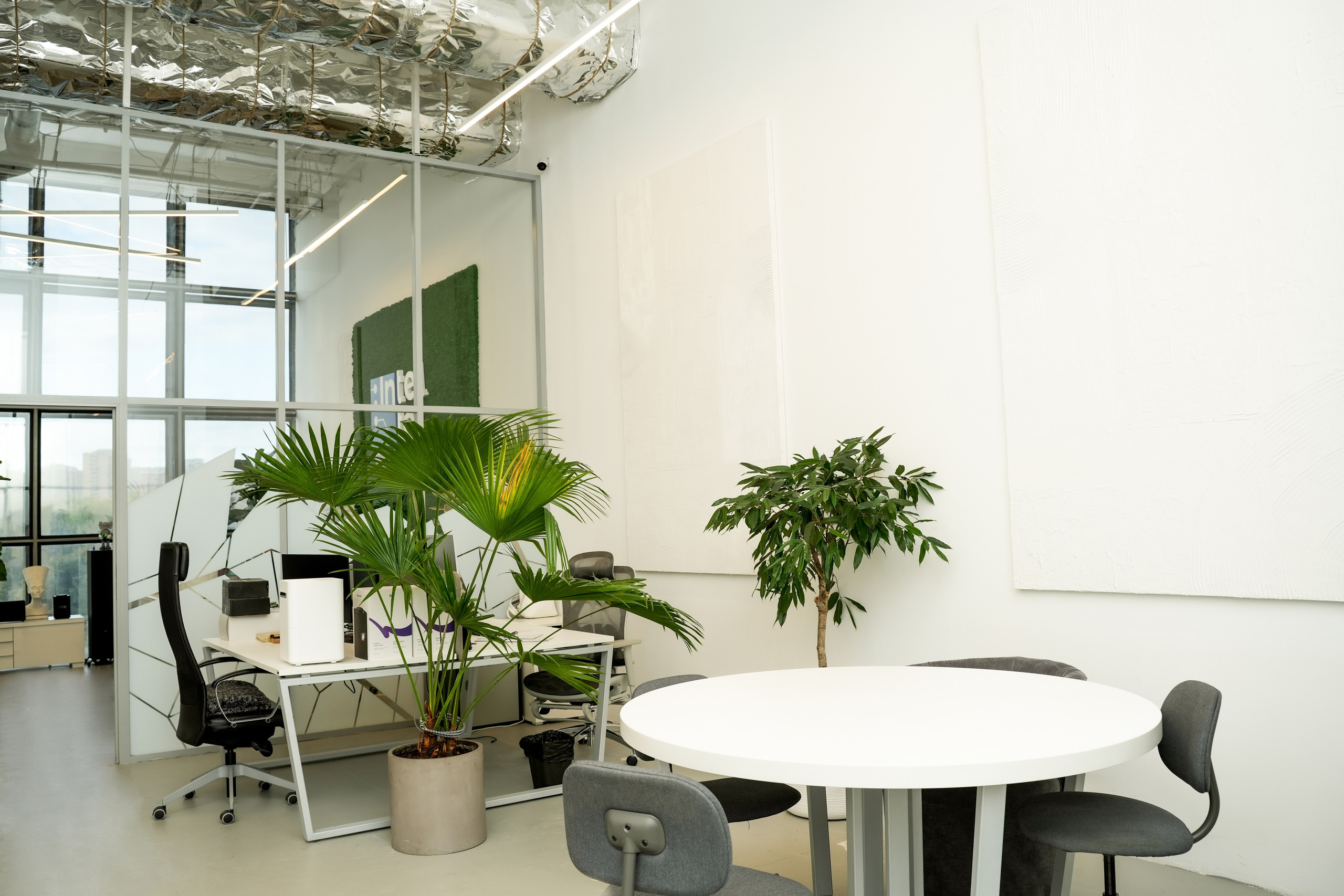 Офис. Фотограф Элина Задорожная