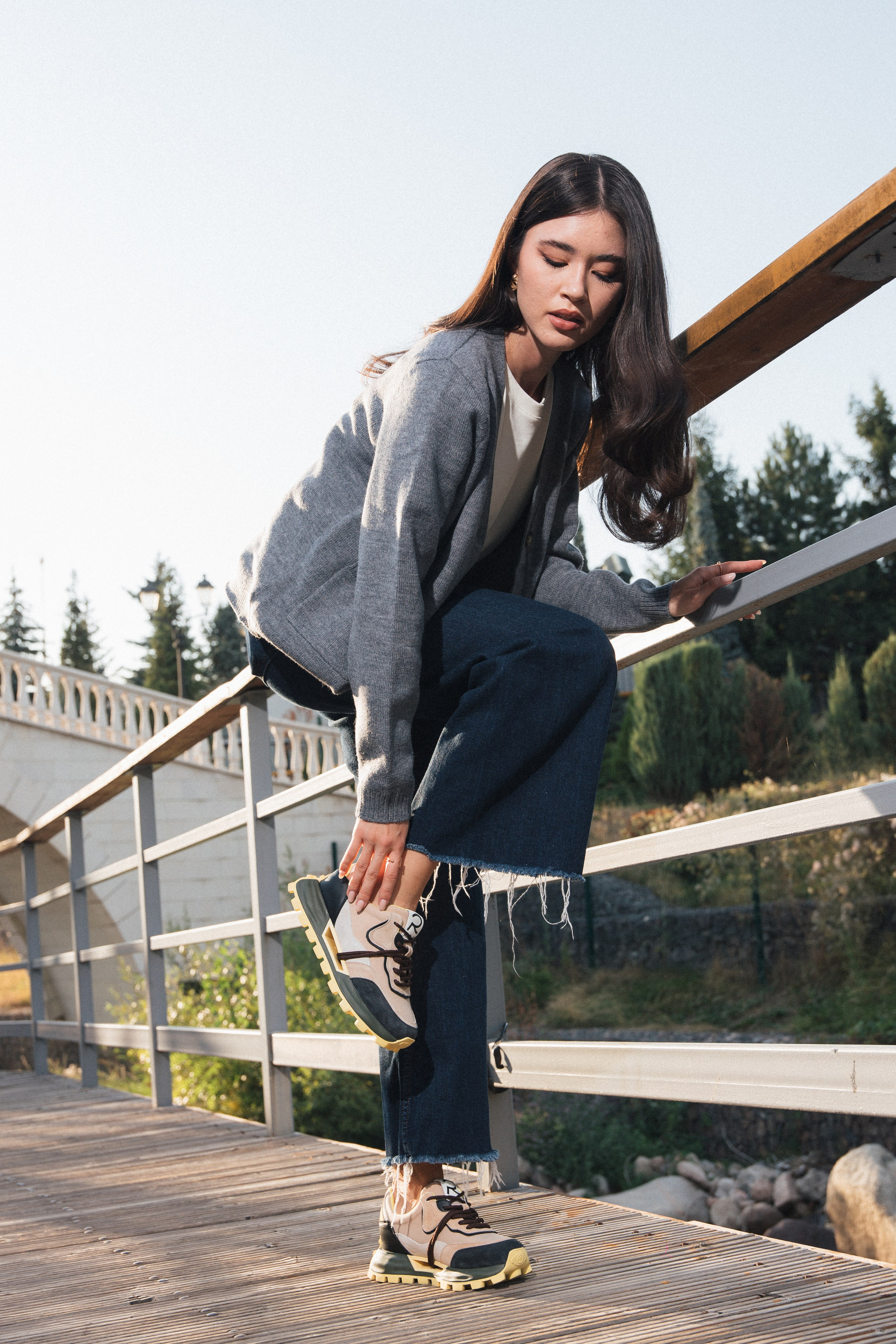 Respect shoes. Свадебный и студийный фотограф в Алматы Ильяс Кырбаев