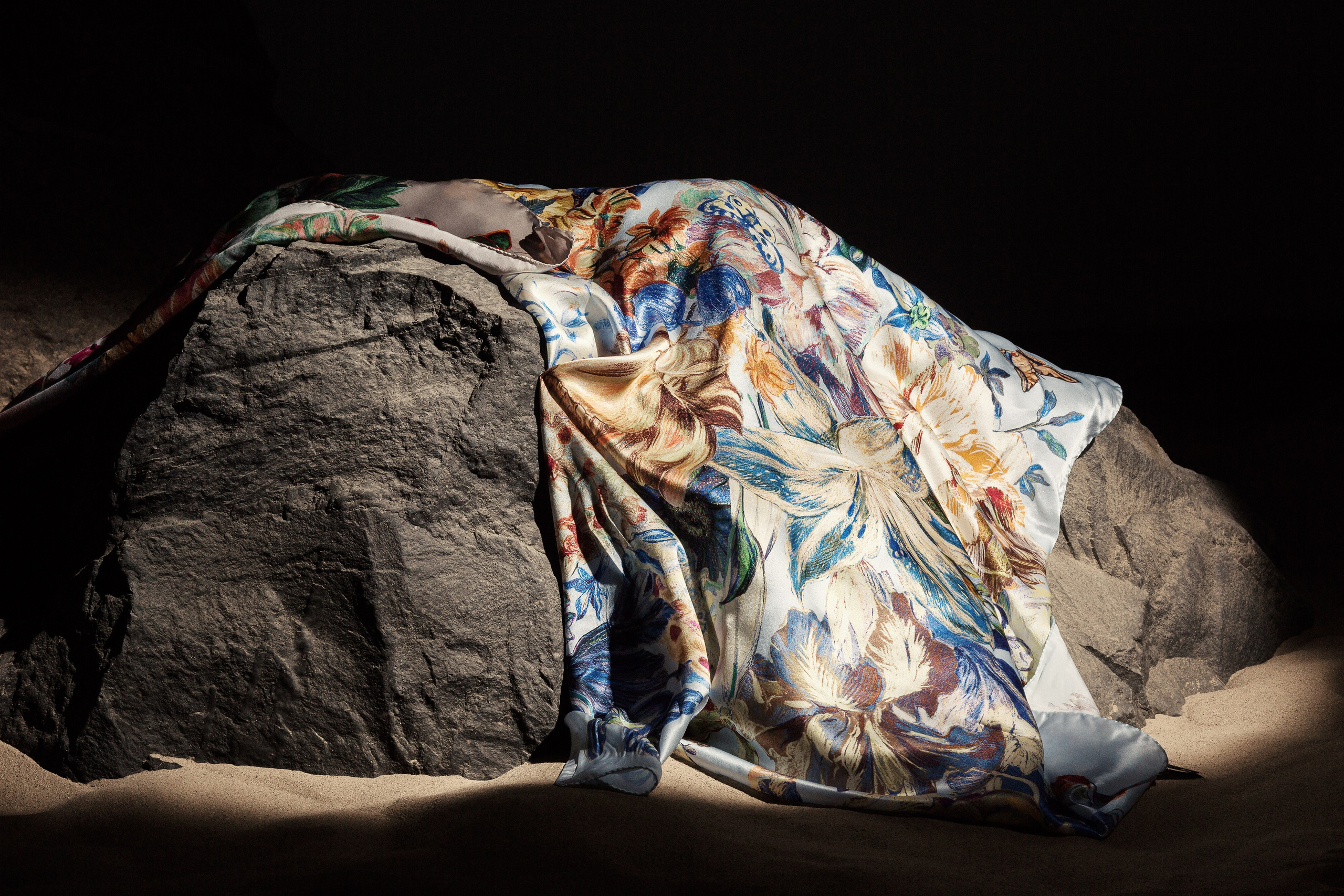 Обувь и аксессуары. Предметный фотограф. Москва. Продюсирование съемок, Set-design & пост-продакшн, E-commerce контент