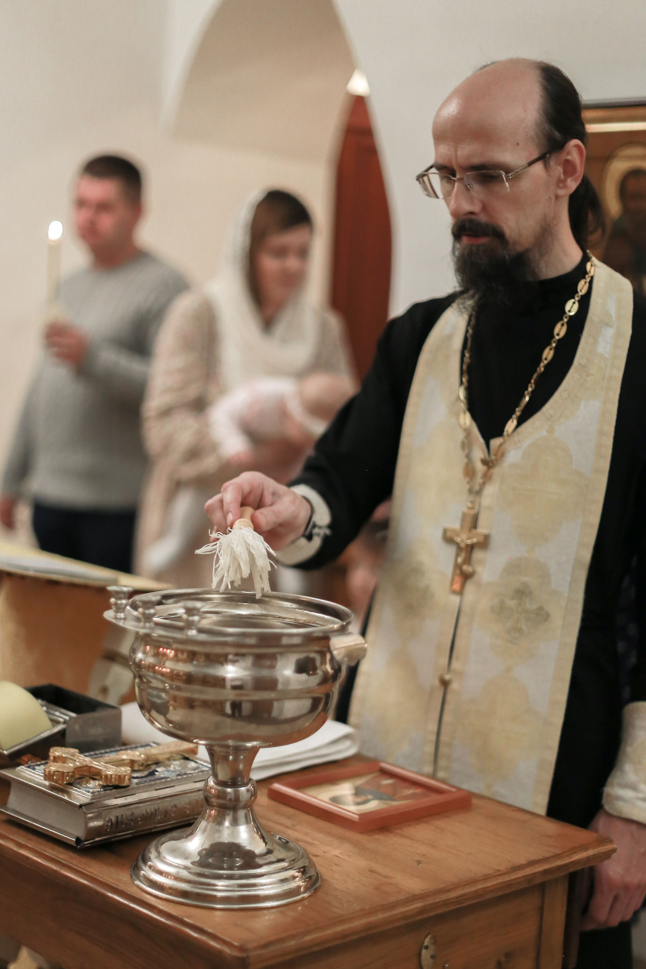 Крещение Машеньки. Храм Живоначальной Троицы в Останкино. Антонина Морозова, профессиональный семейный фотограф видеограф