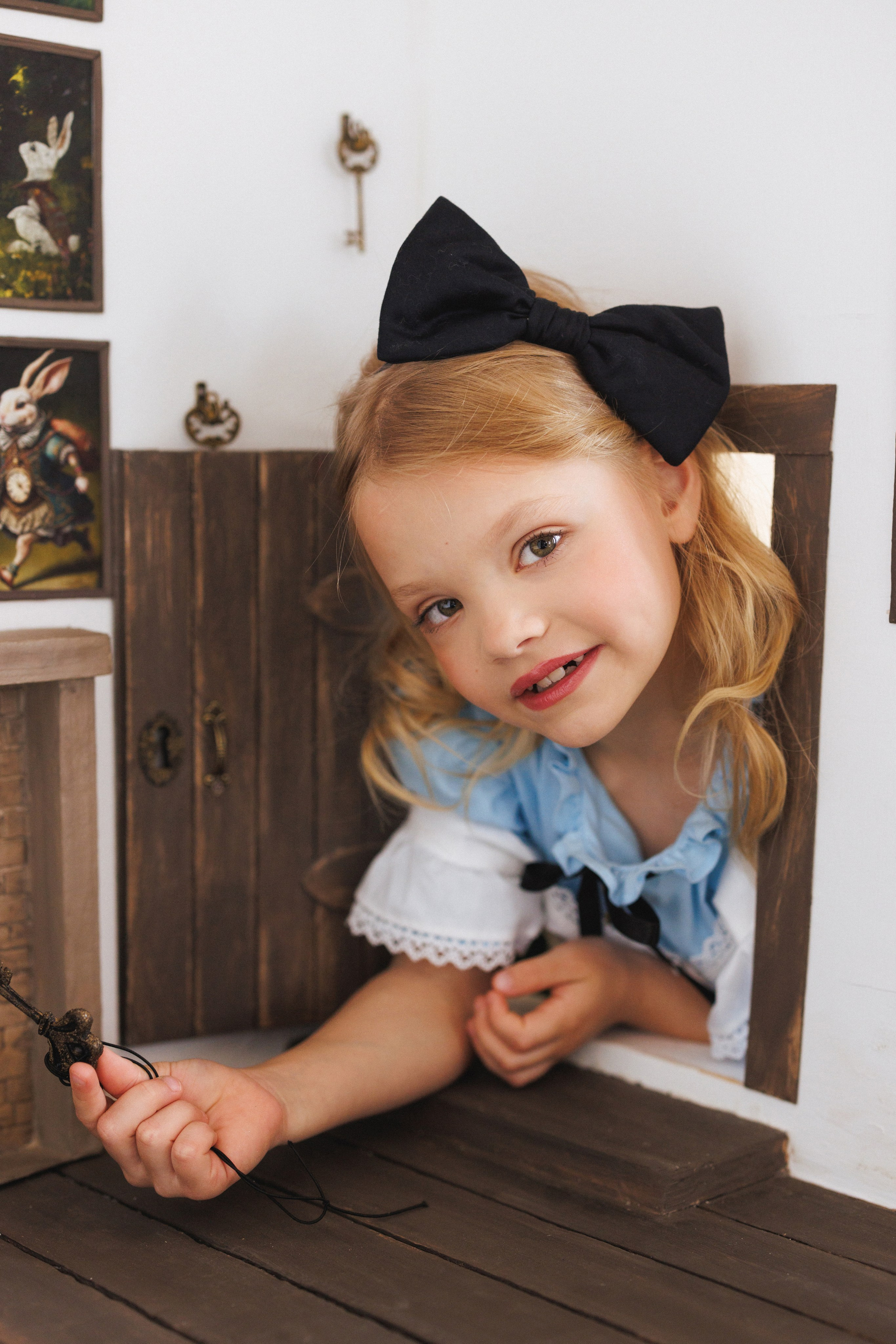 Фотосессия по мотивам мультфильма «Алиса в стране Чудес», фотостудия «Эль», город Краснодар. Семейный и детский фотограф в Краснодаре Анна Трашкова