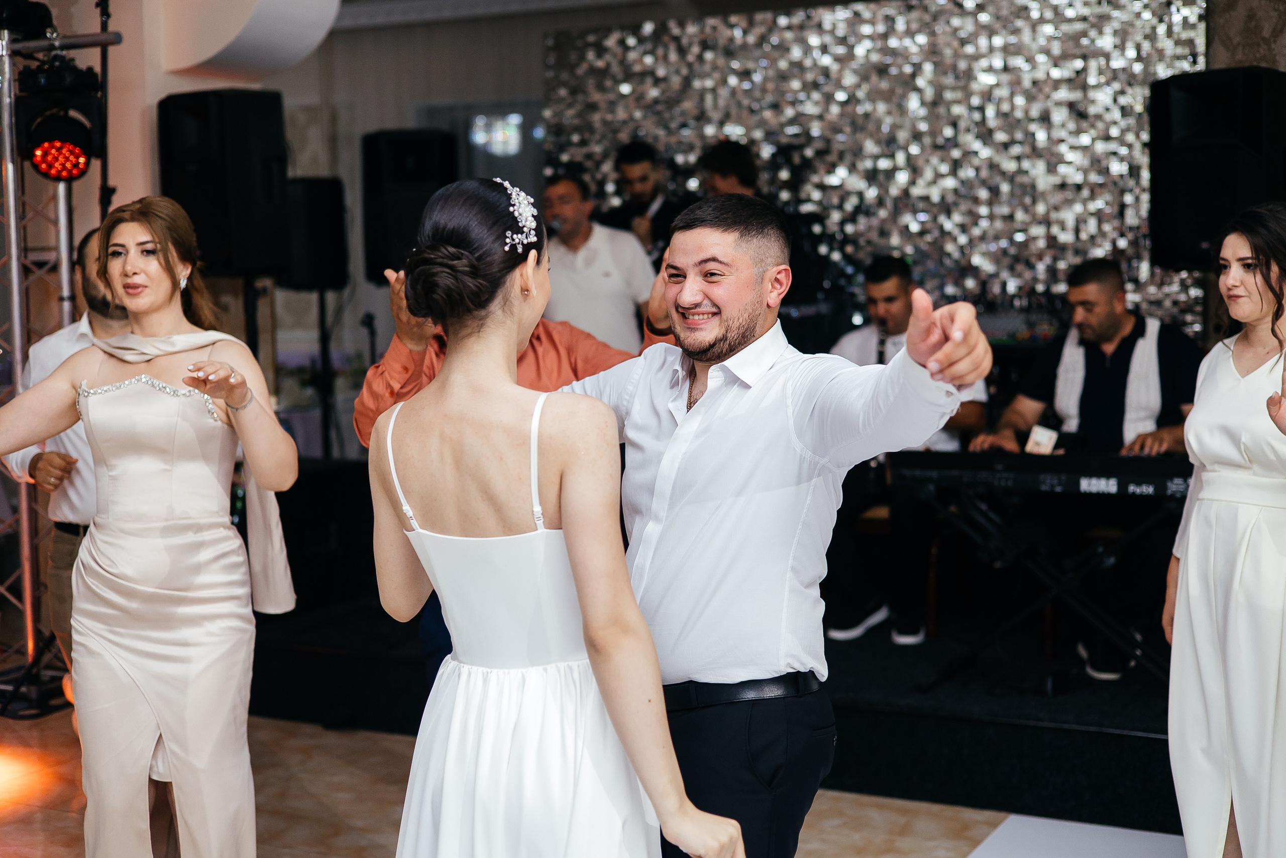 Сетрак и Марианна. Фотограф в Красноярске Надежда Воскресенская