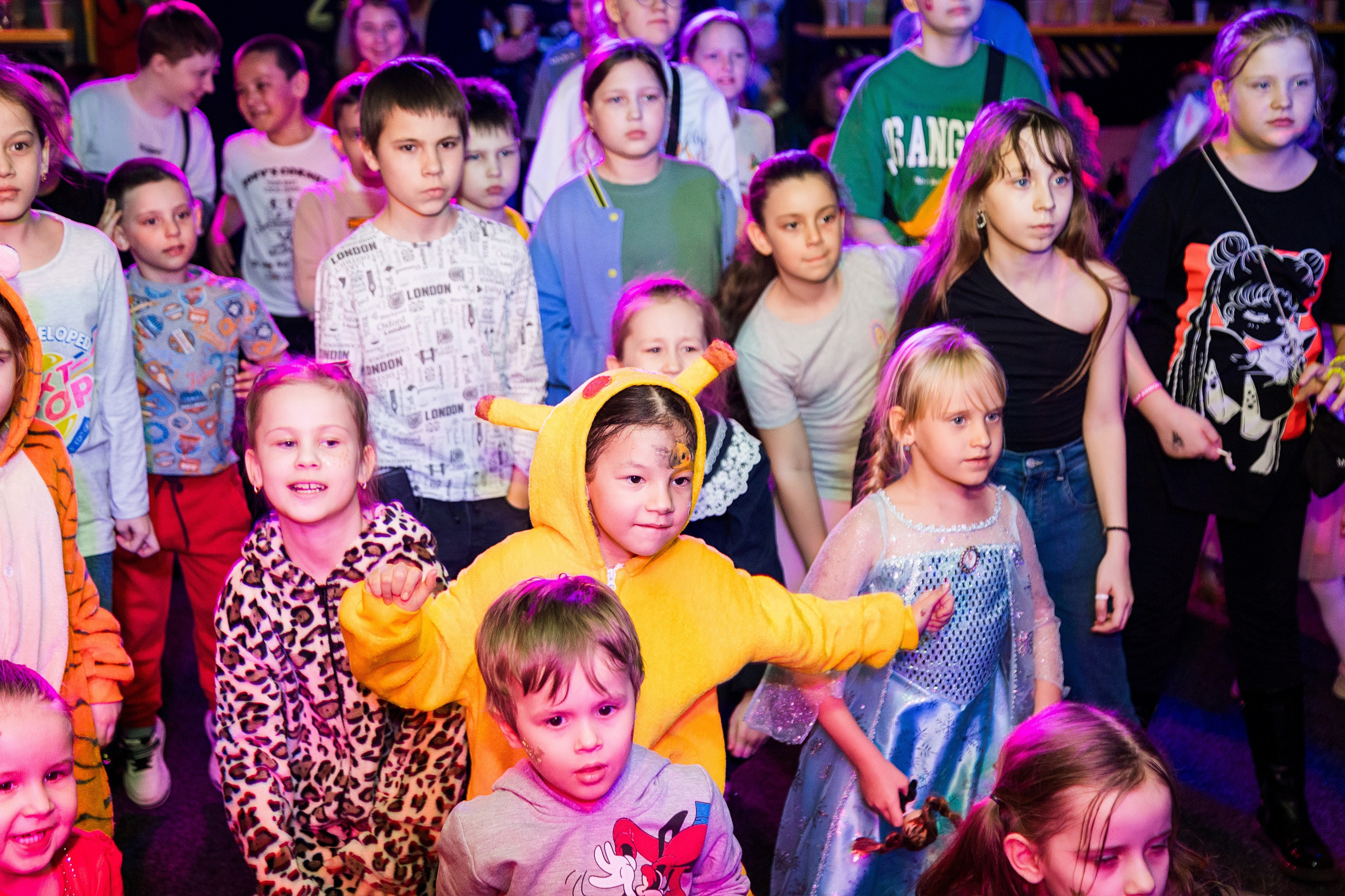 Арлекину 18 лет. Детский фотограф видеограф в Хабаровске Михаил Орлов
