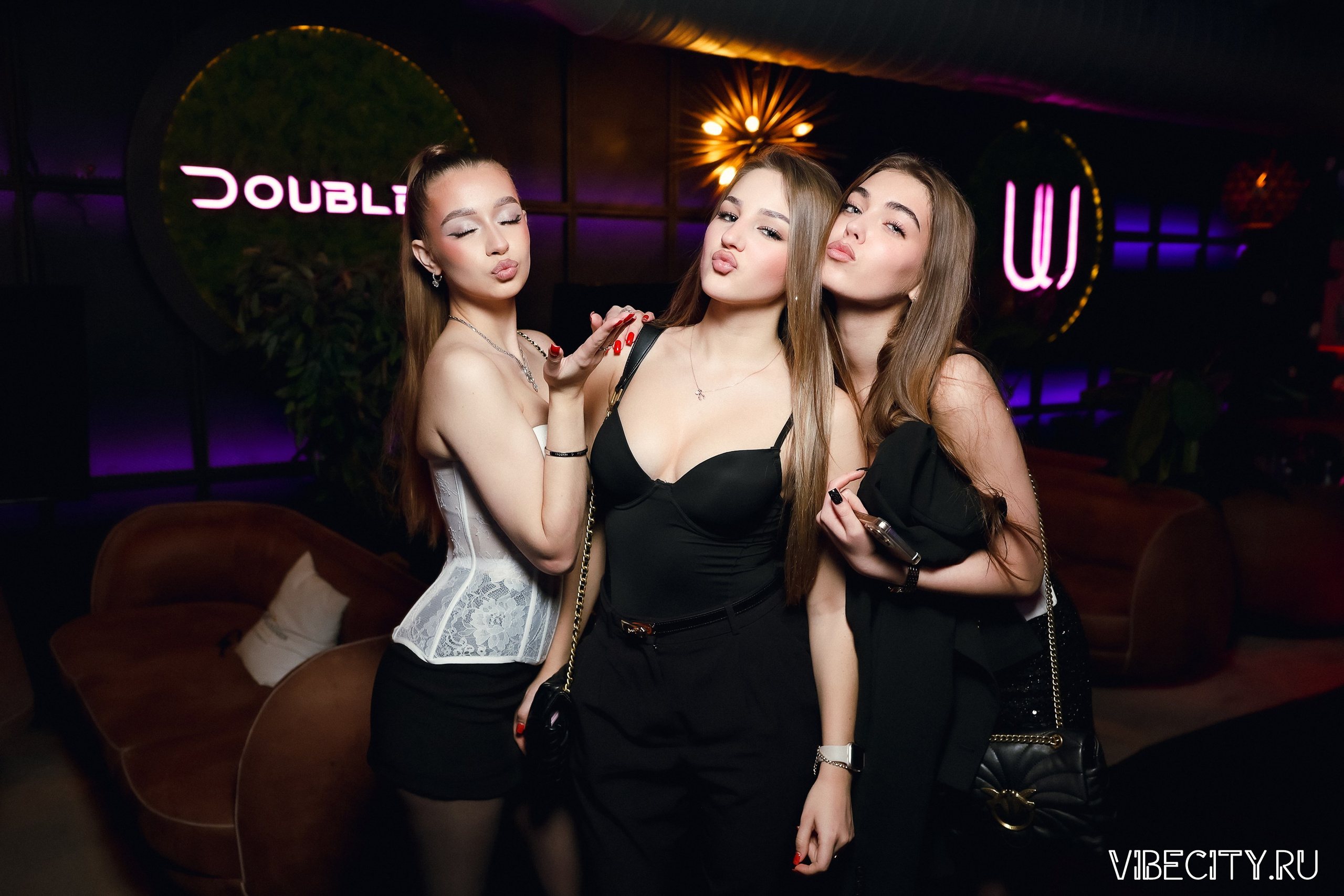 DOUBLE U. VIBECITY.RU Вайб Сити Ру Фоторепортажи Фотоотчеты Калининград