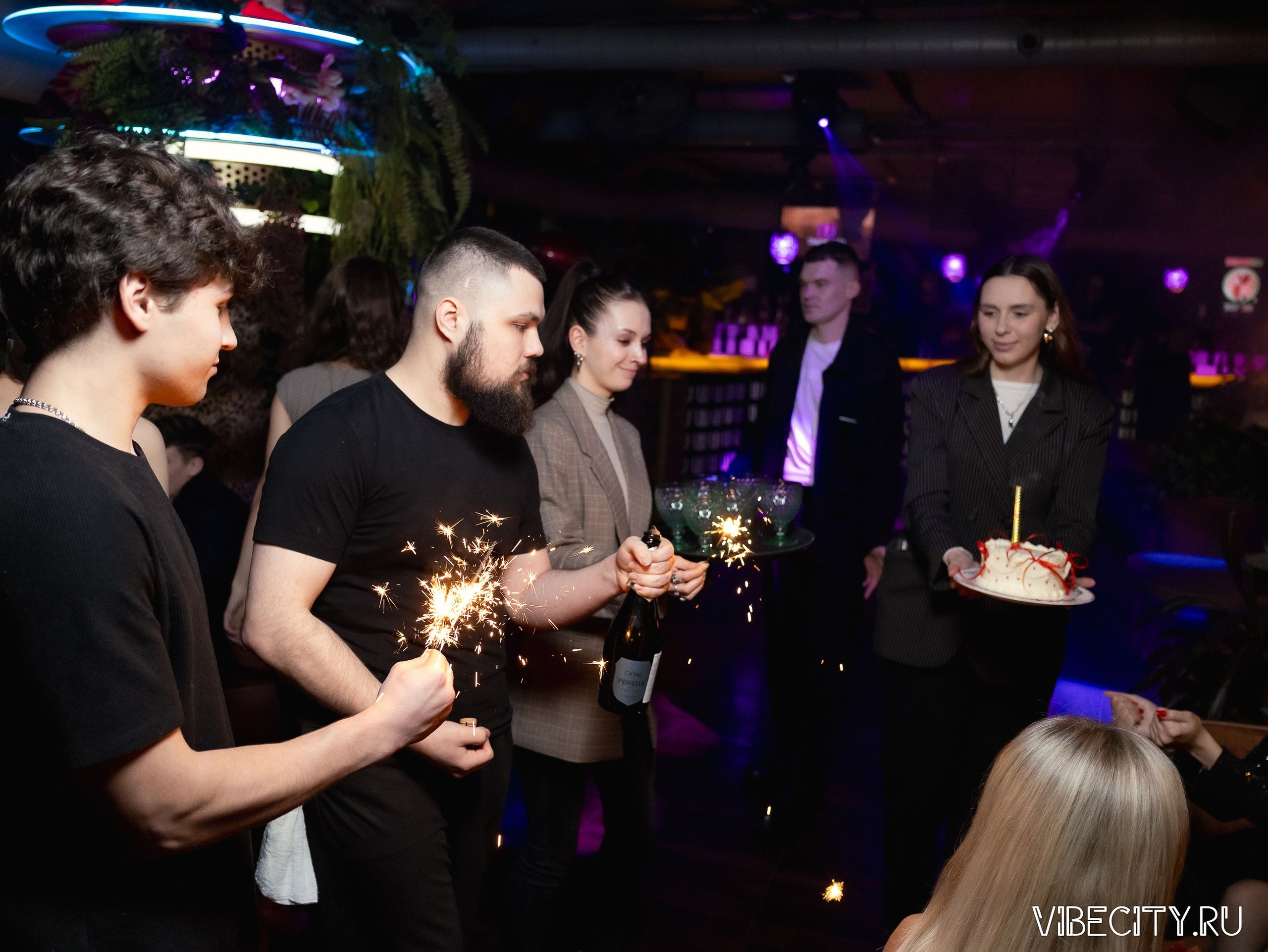 DOUBLE U. VIBECITY.RU Вайб Сити Ру Фоторепортажи Фотоотчеты Калининград