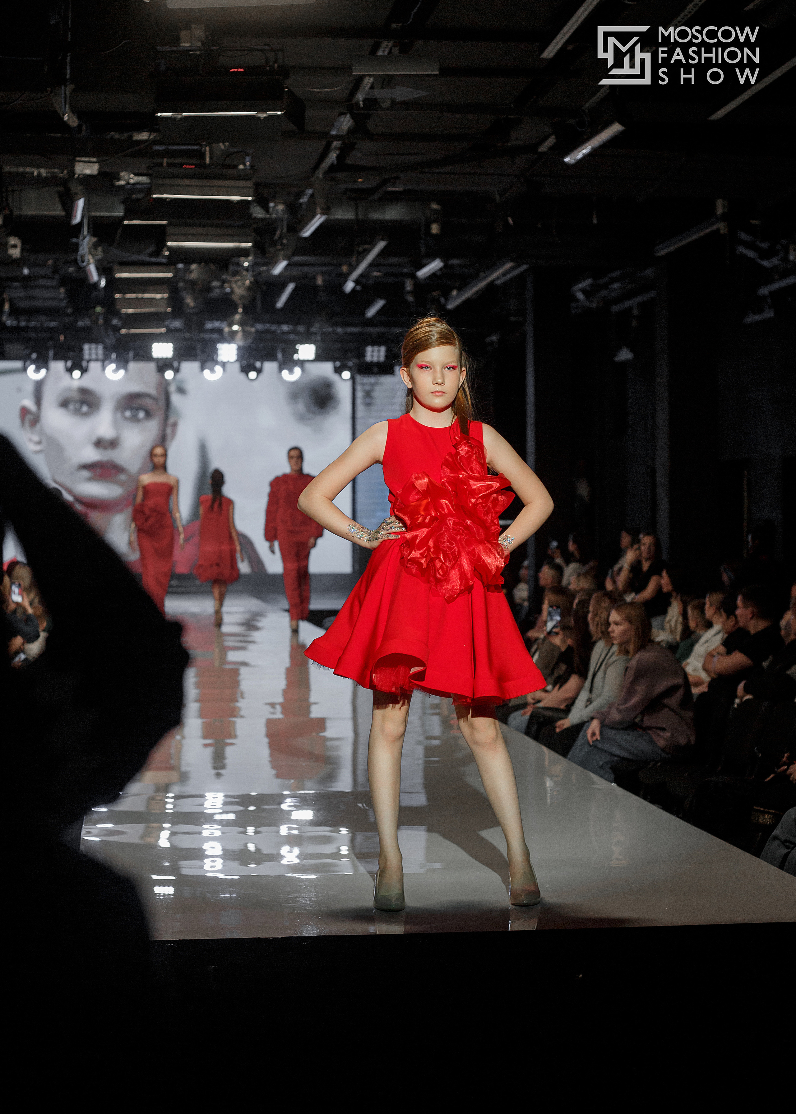 Показ Moscow Fashion Show. Школа Развития моделей Город Ижевск